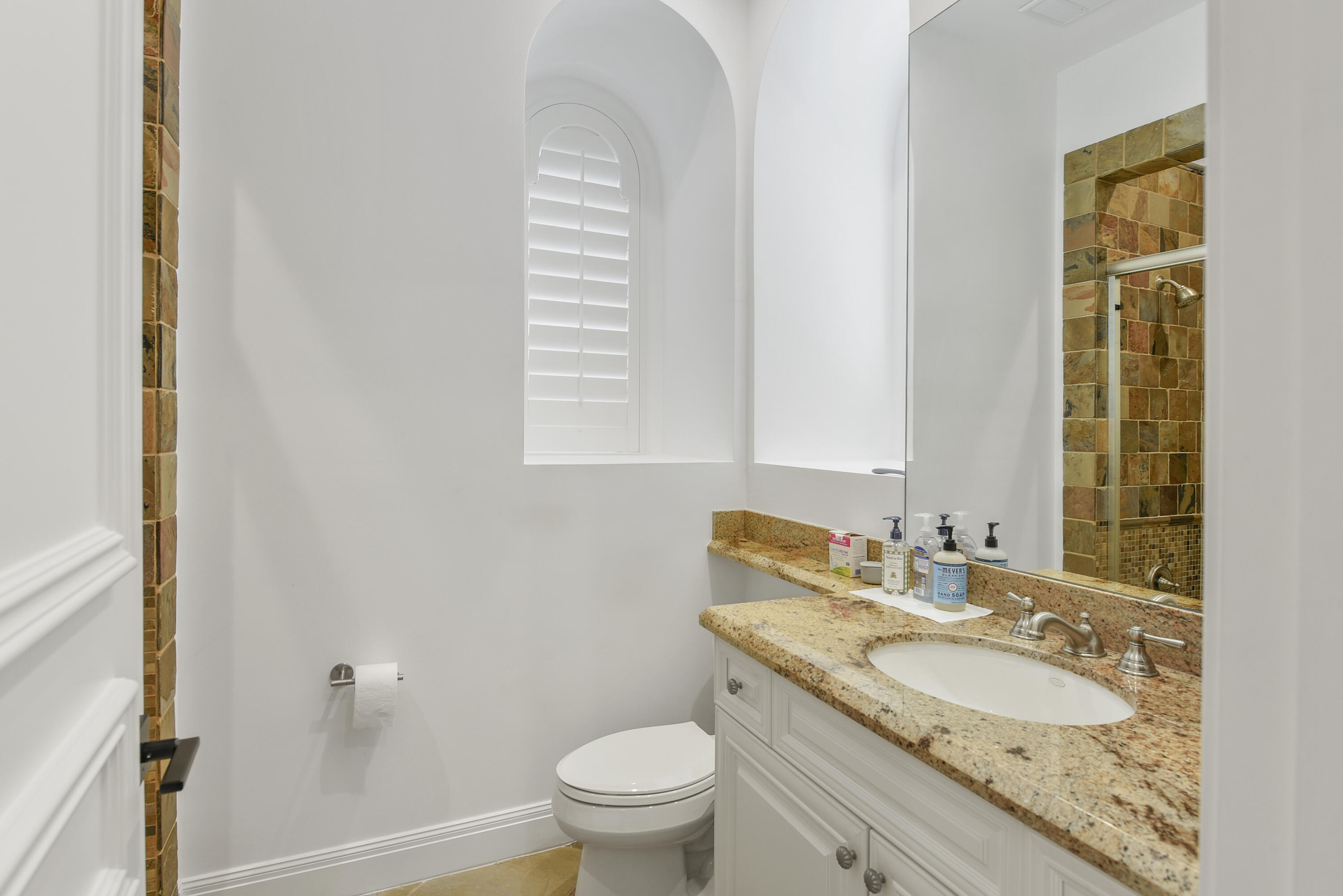 11513 Green Bayberry Drive