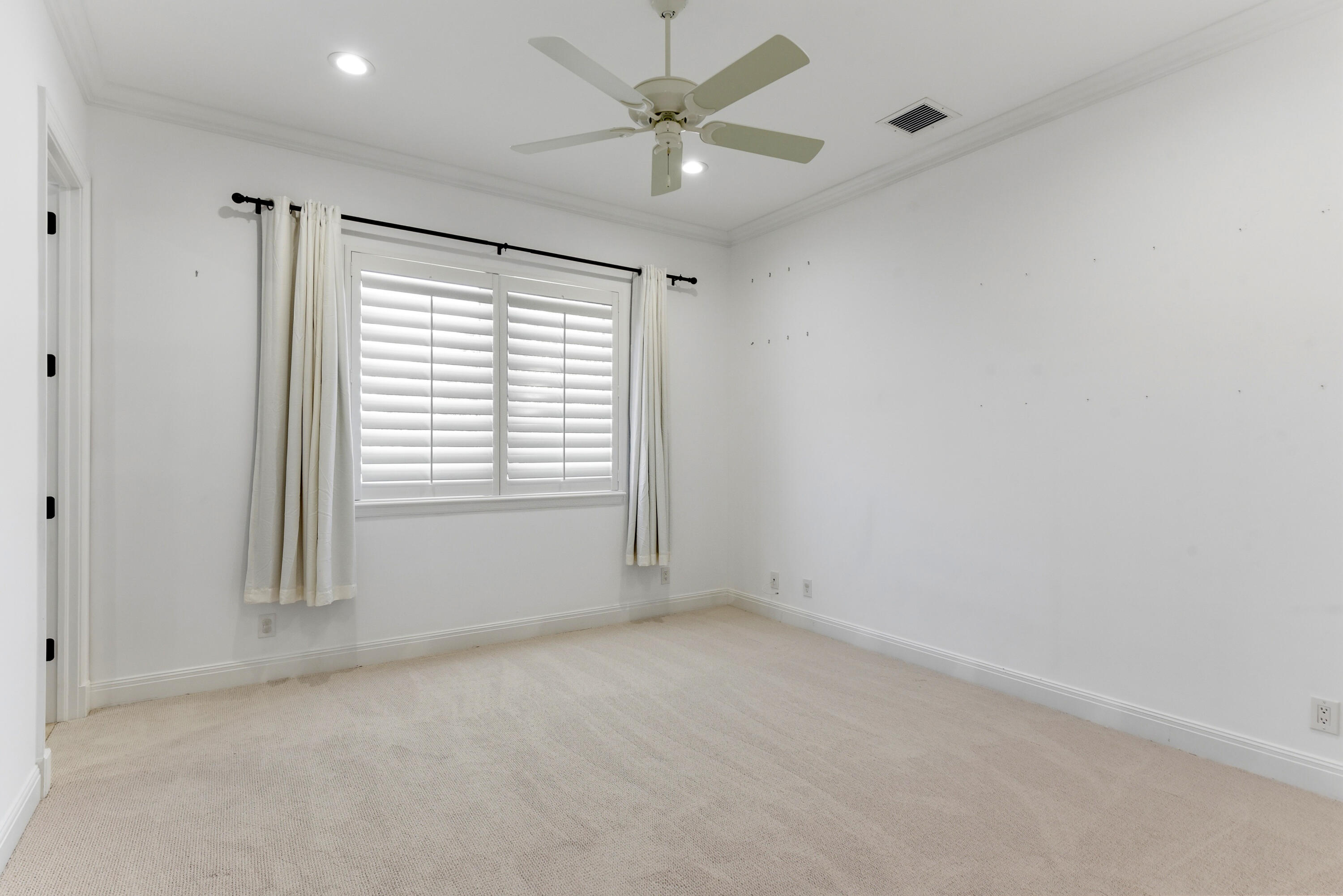 11513 Green Bayberry Drive