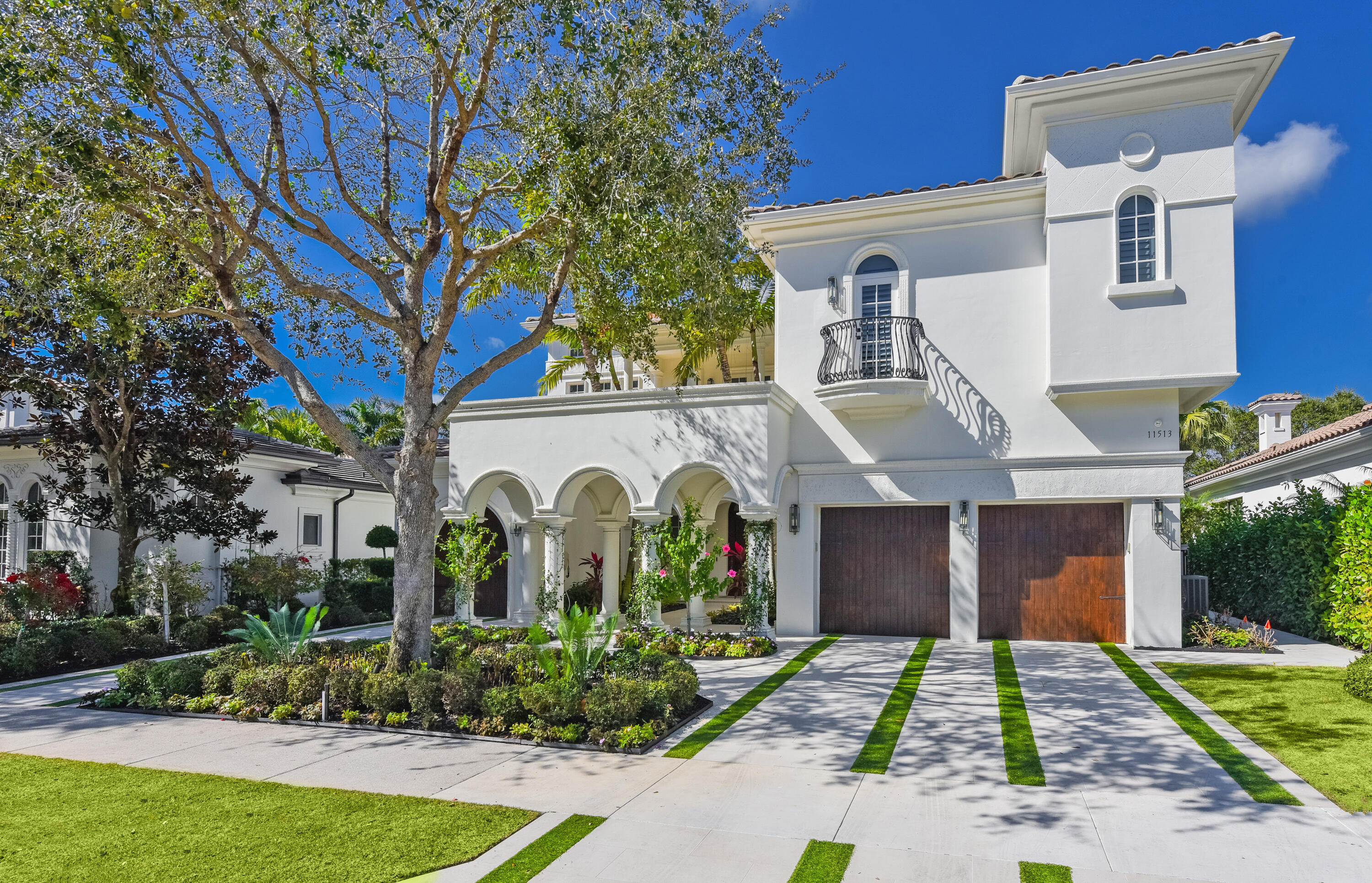 11513 Green Bayberry Drive