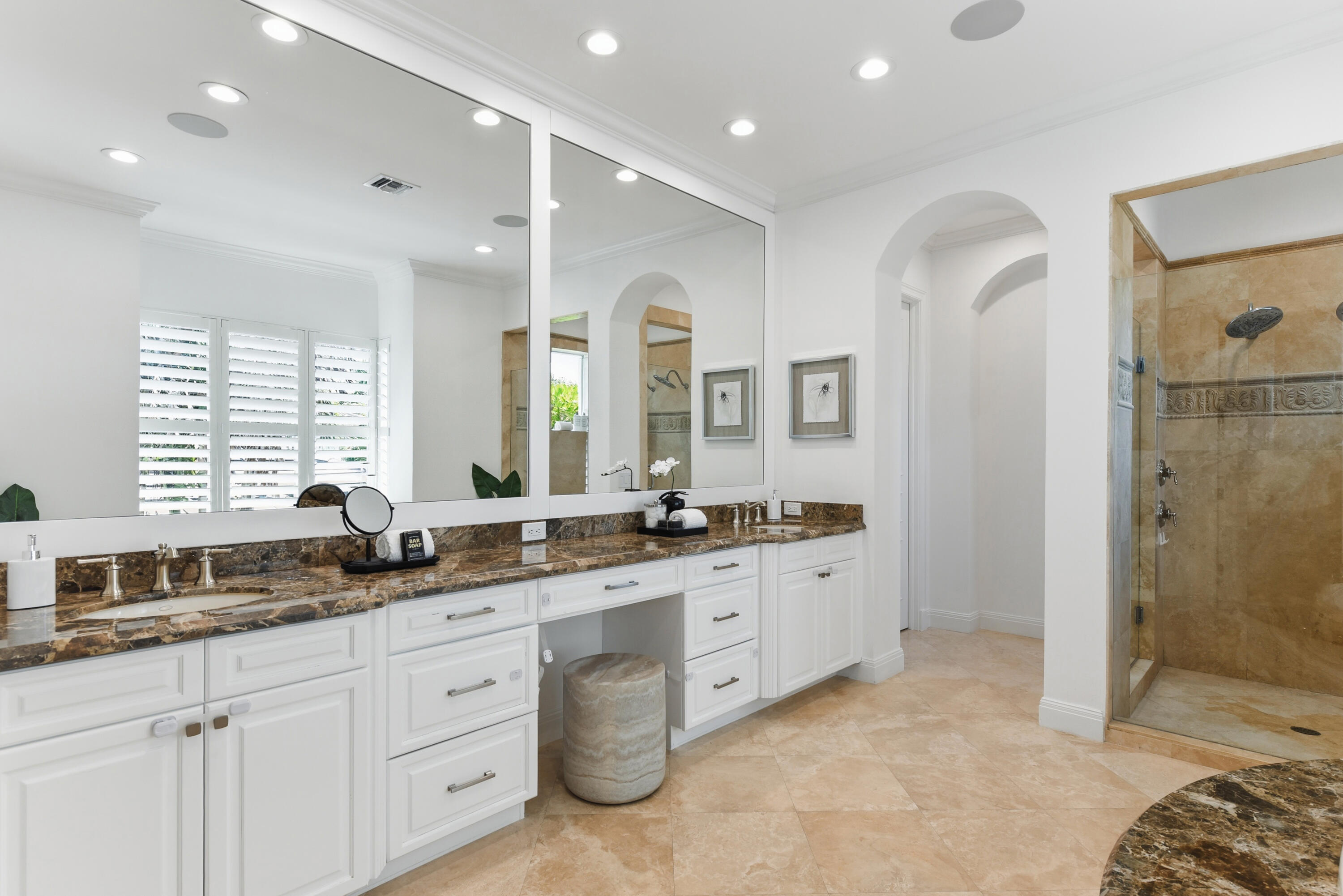 11513 Green Bayberry Drive