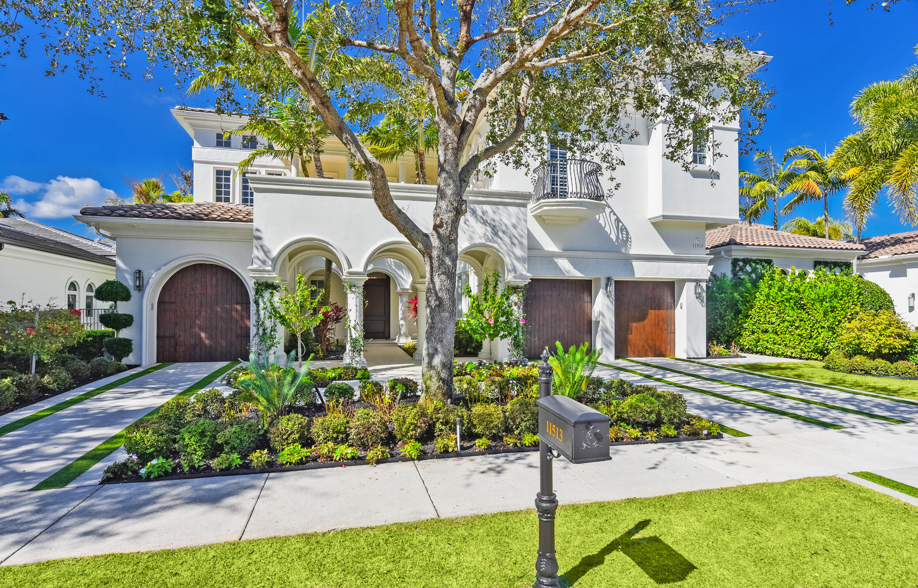 11513 Green Bayberry Drive