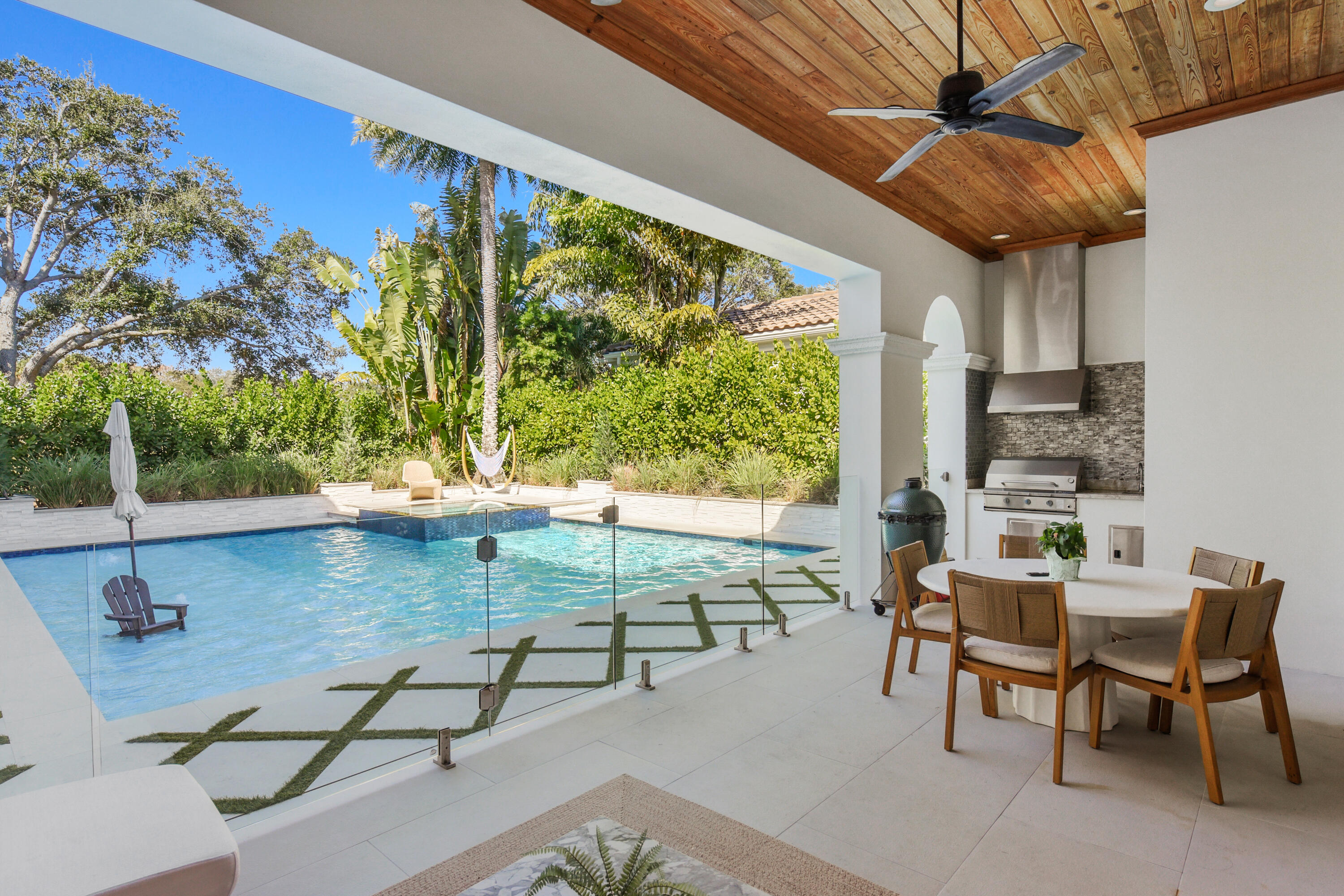 11513 Green Bayberry Drive