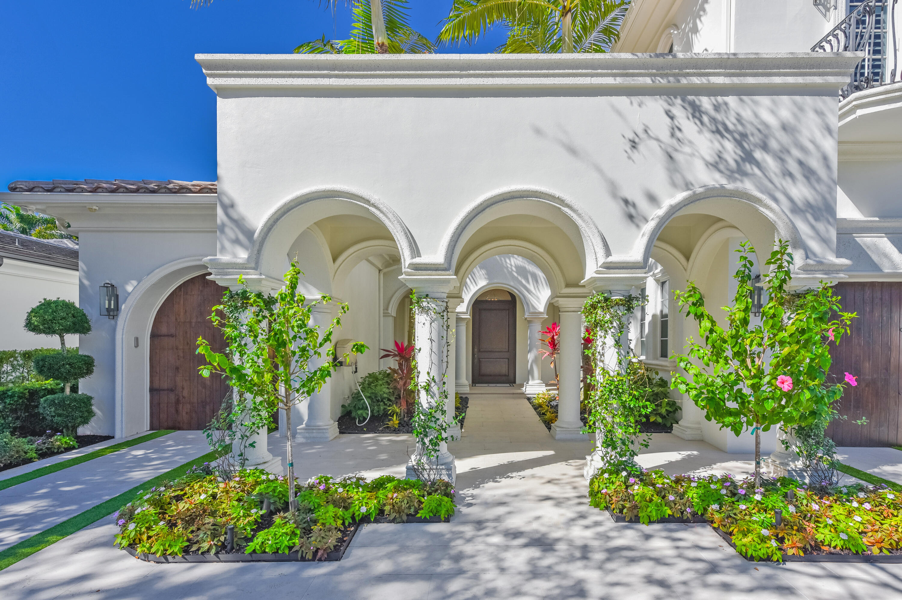 11513 Green Bayberry Drive