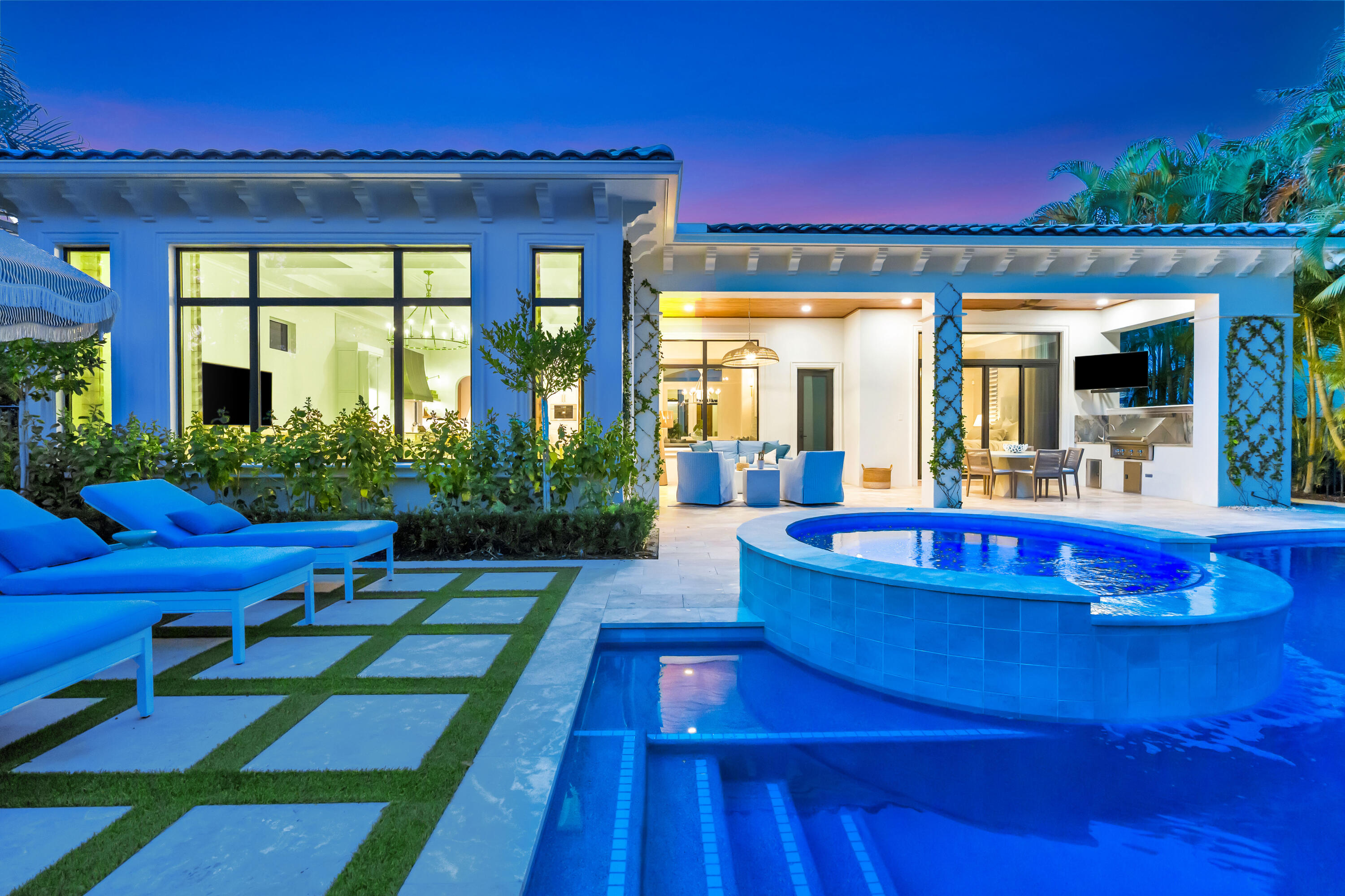 11304 Caladium Lane