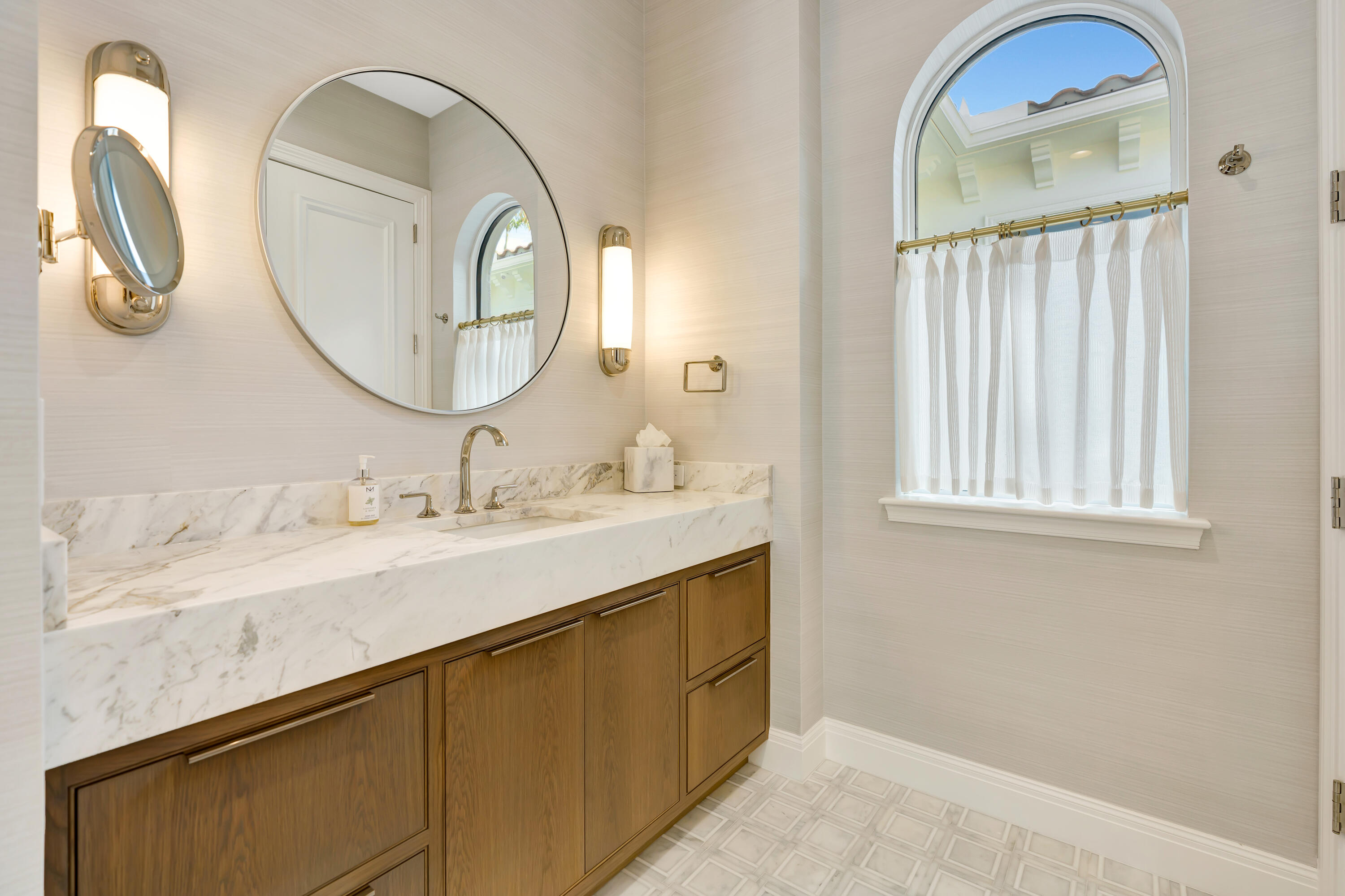 11304 Caladium Lane