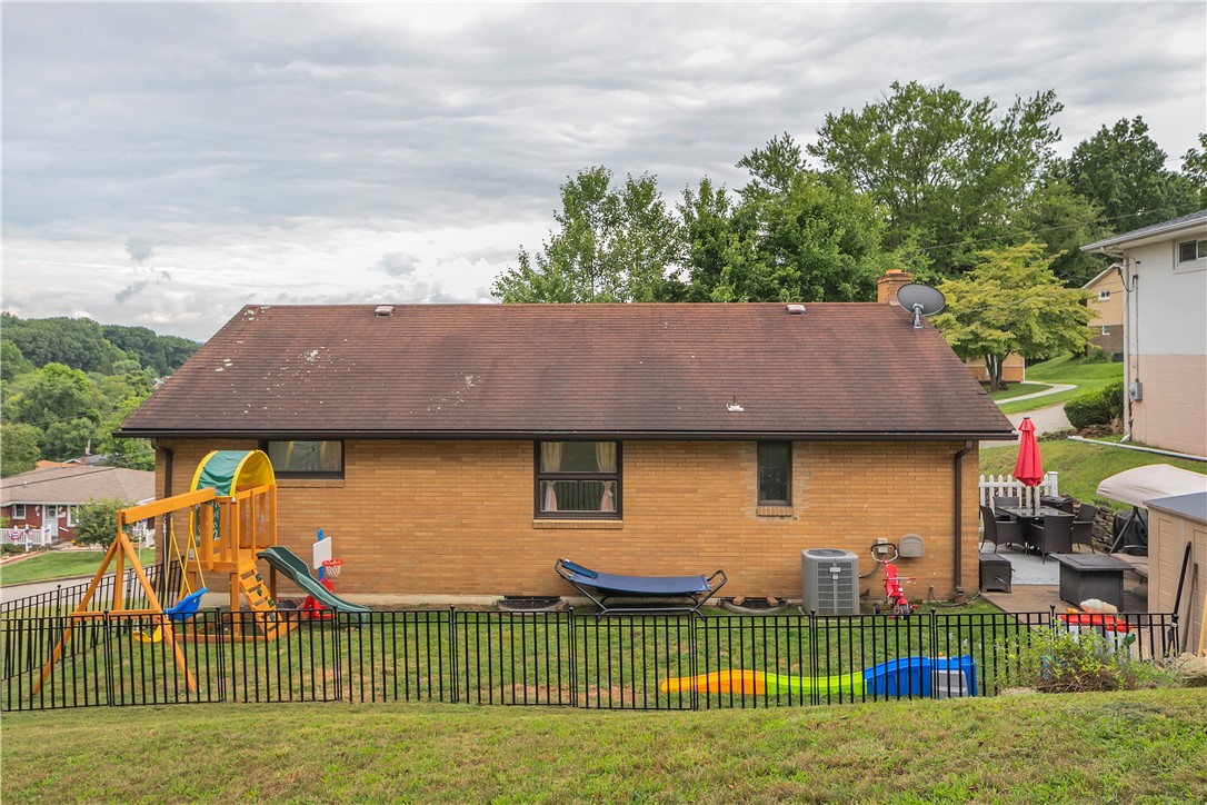 7 Lynn Lee Dr