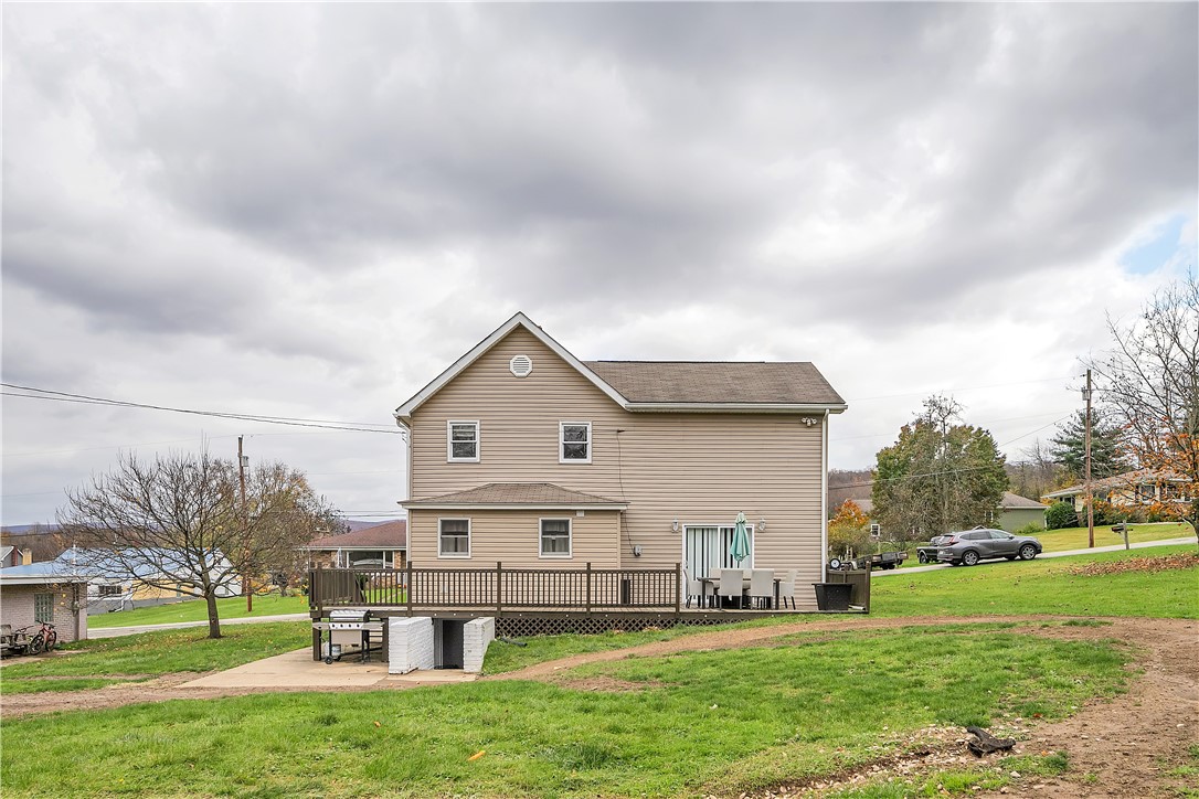 120 Snyder St