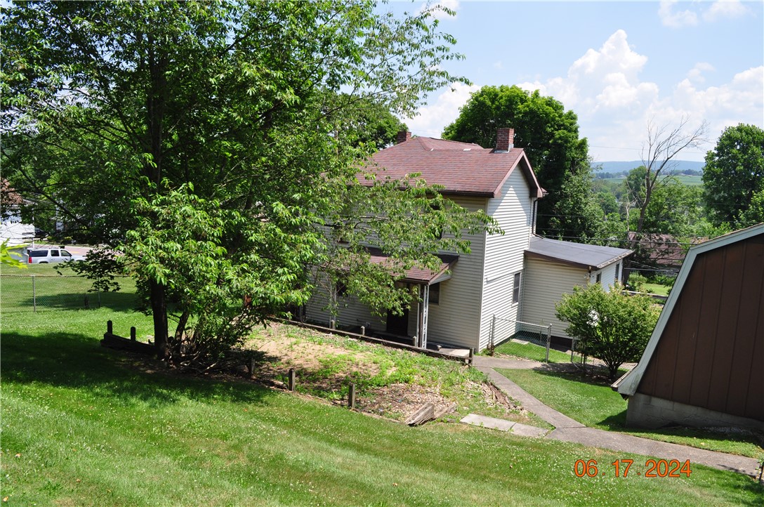 4833 Pleasant Unity Rd