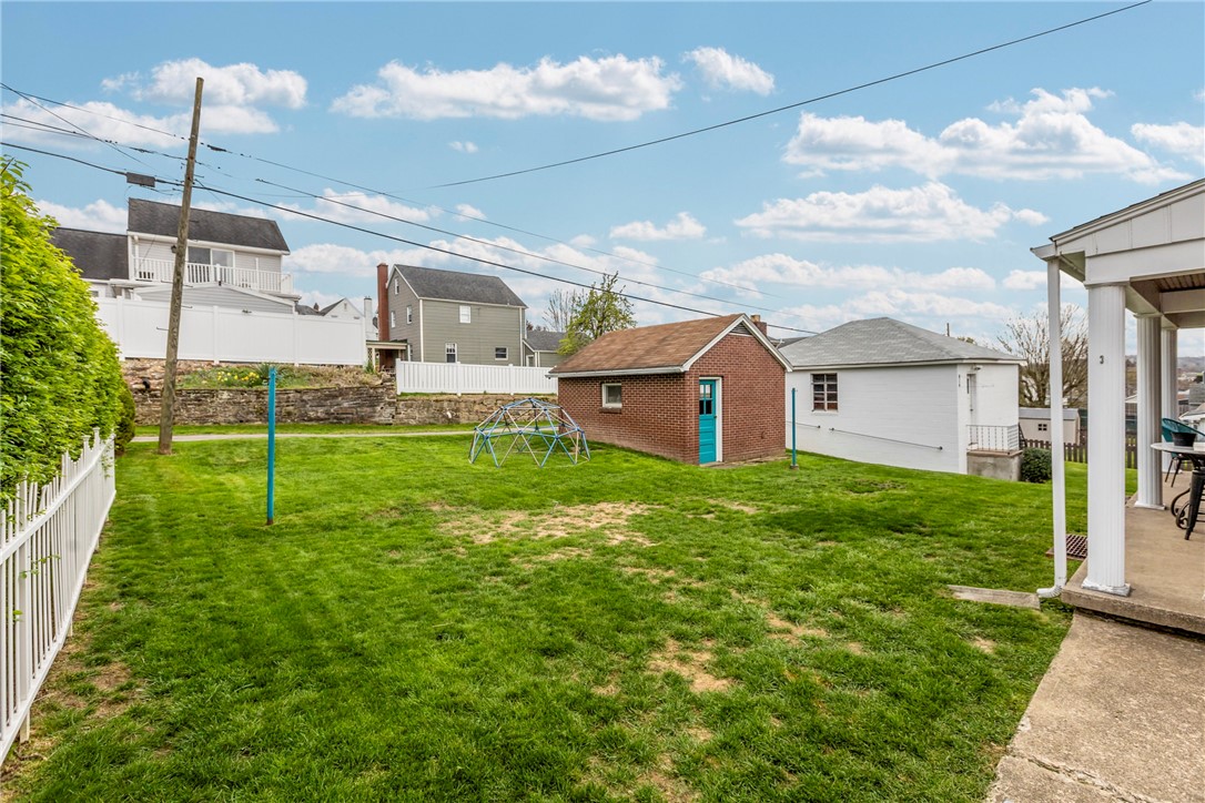 727 Brinker Ave