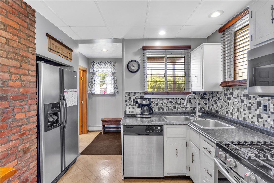 13 Moyer Ave