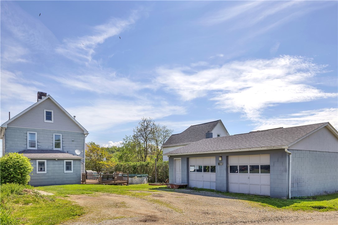 13 Moyer Ave