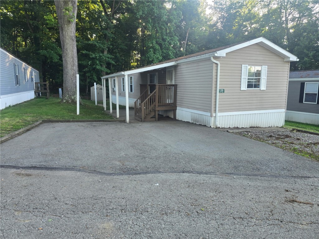 139 Lambert Ln
