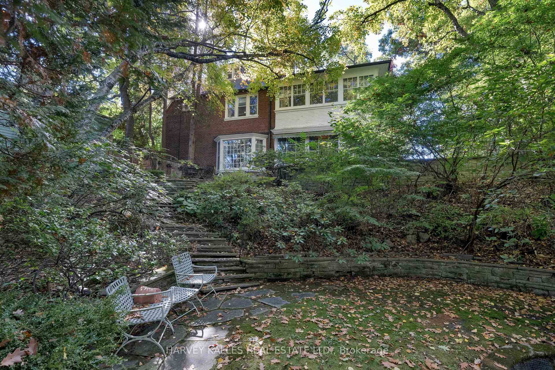 7 Beaumont Road