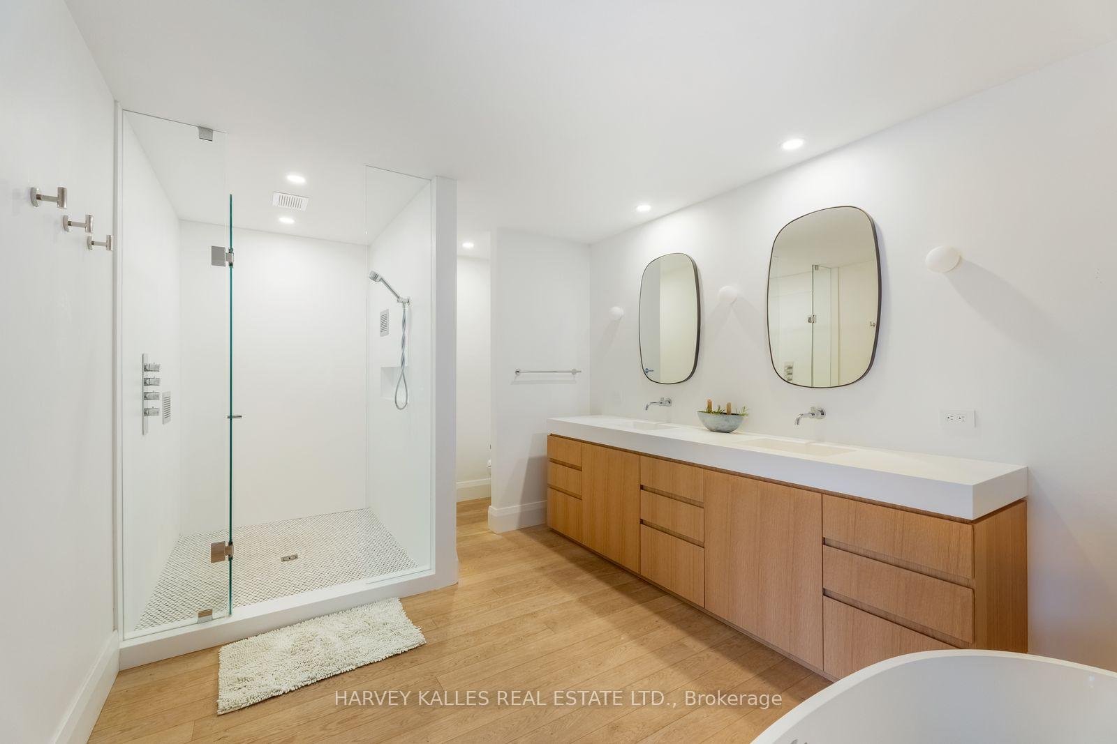 34 Coulson Avenue B