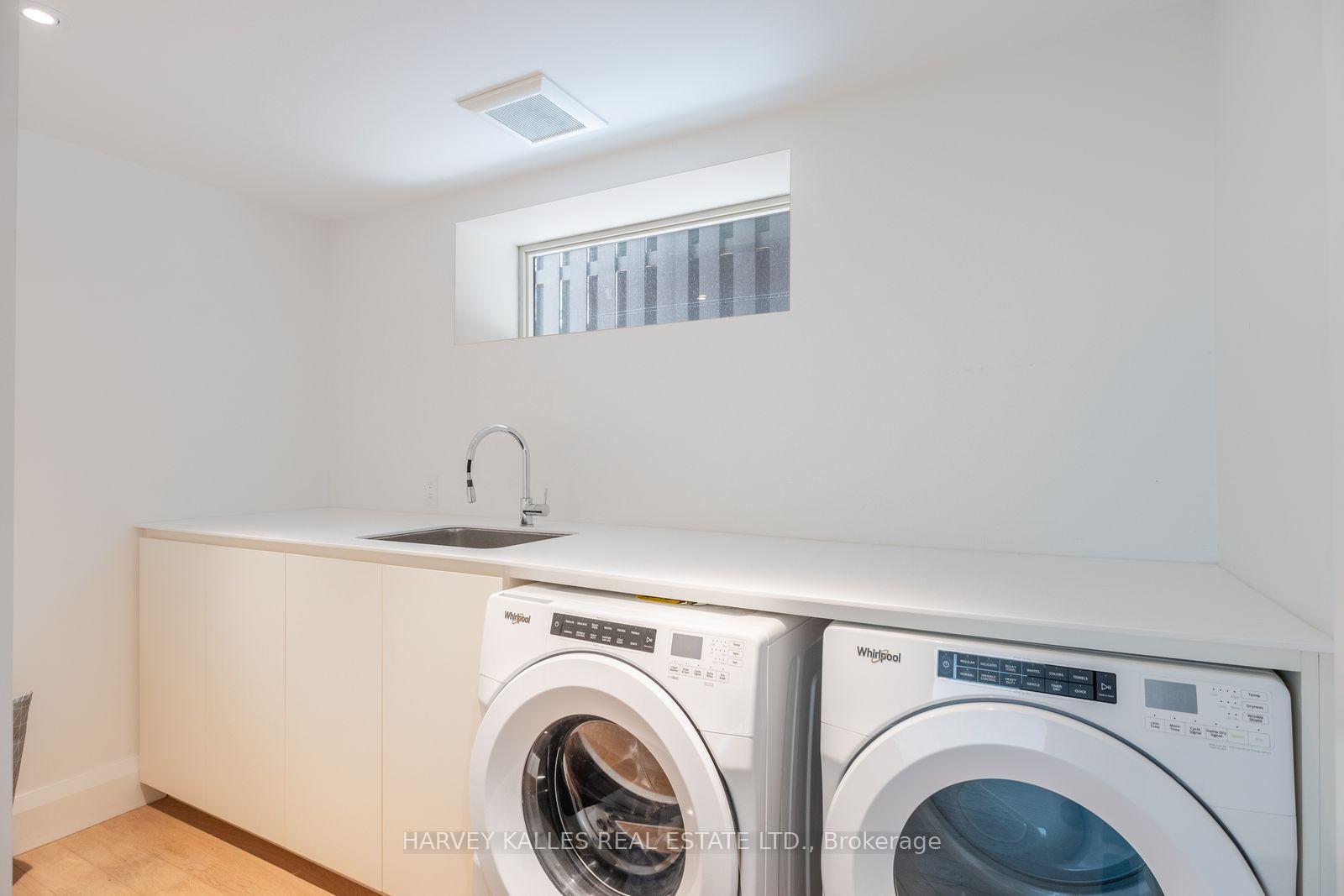 34 Coulson Avenue B