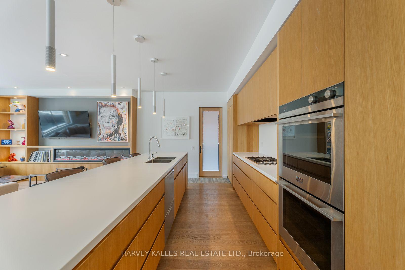 34 Coulson Avenue B