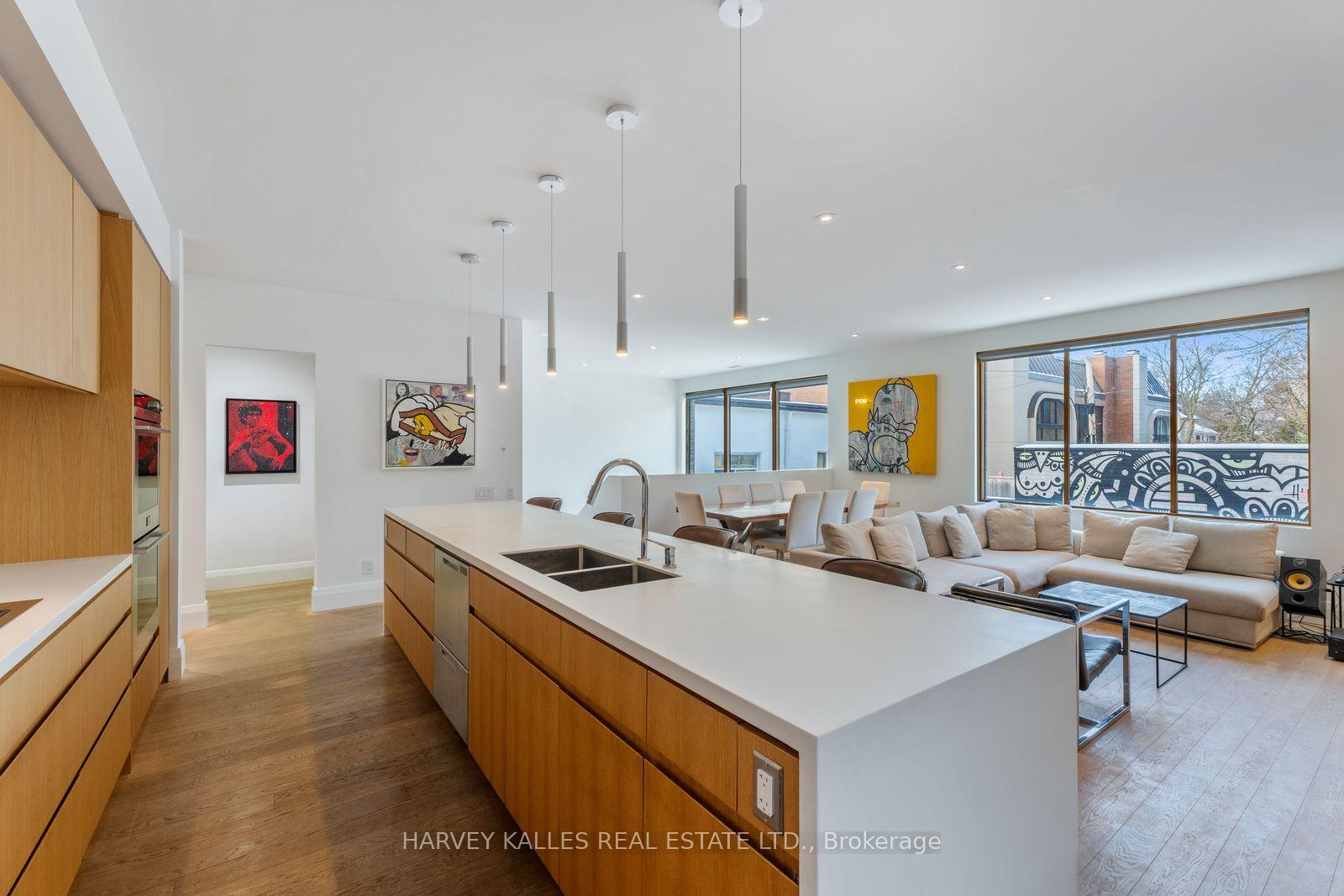 34 Coulson Avenue B