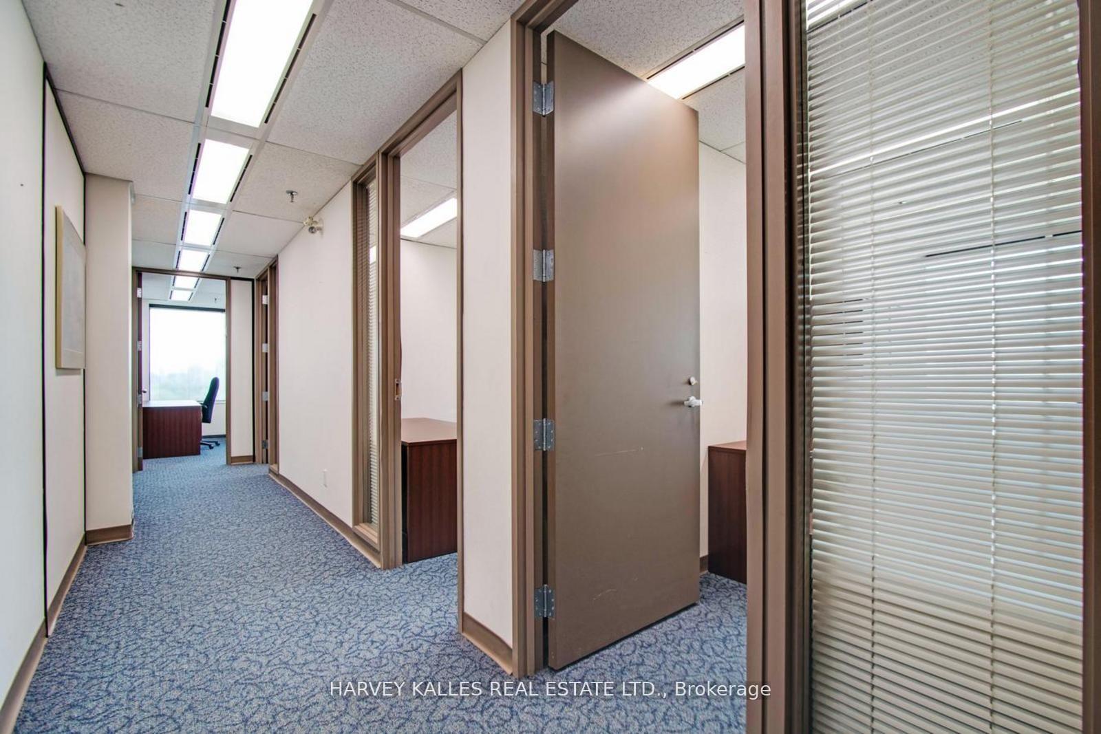 45 Sheppard Avenue E 910