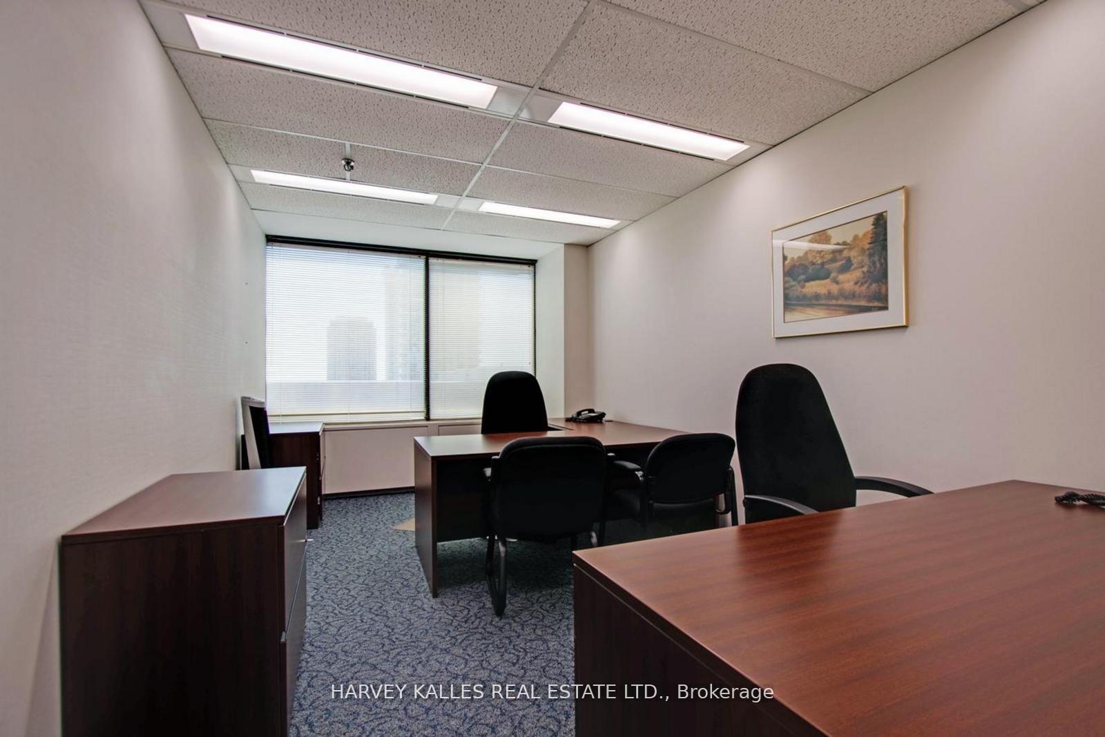 45 Sheppard Avenue E 910
