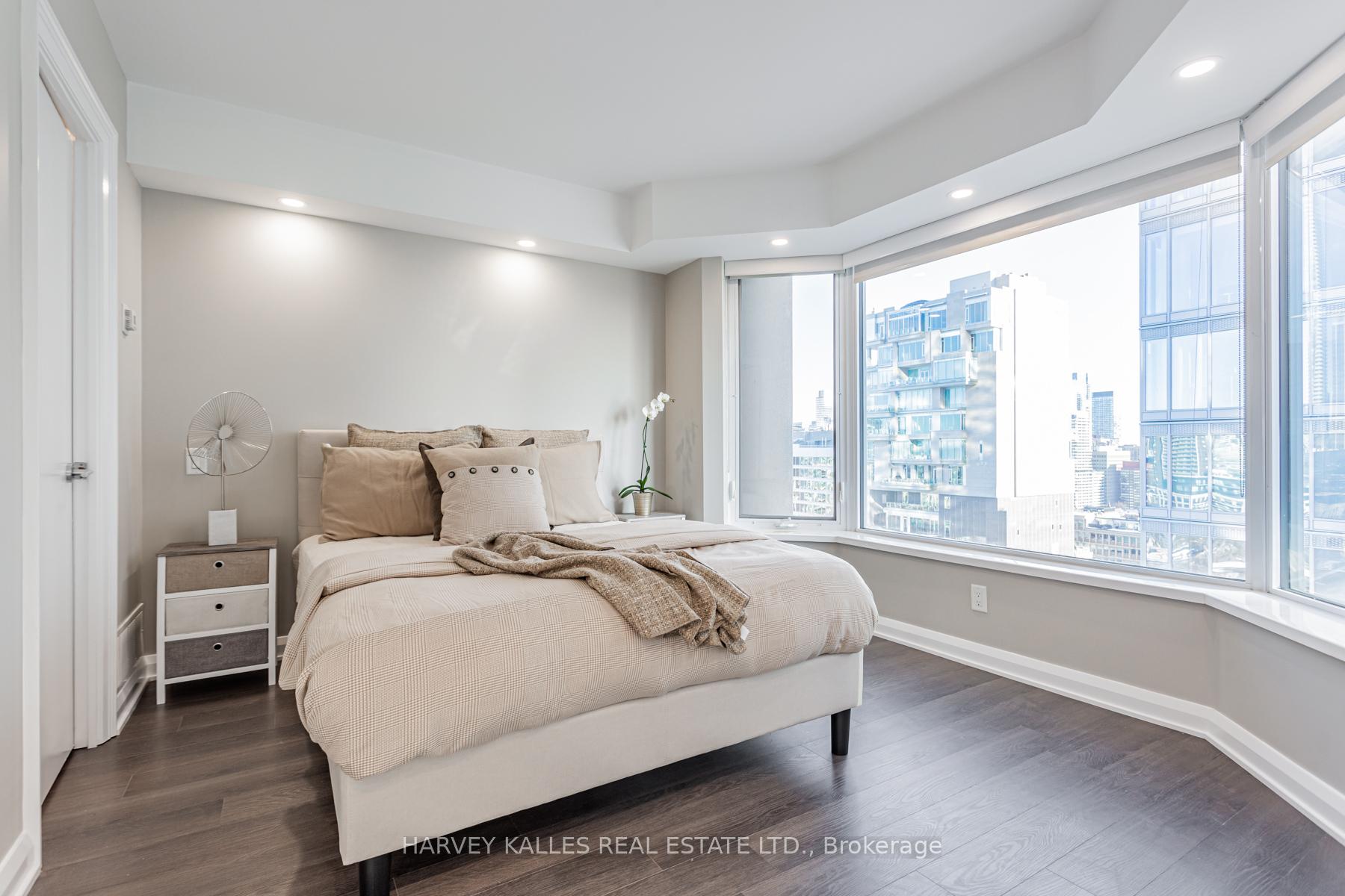 155 Yorkville Avenue 2308