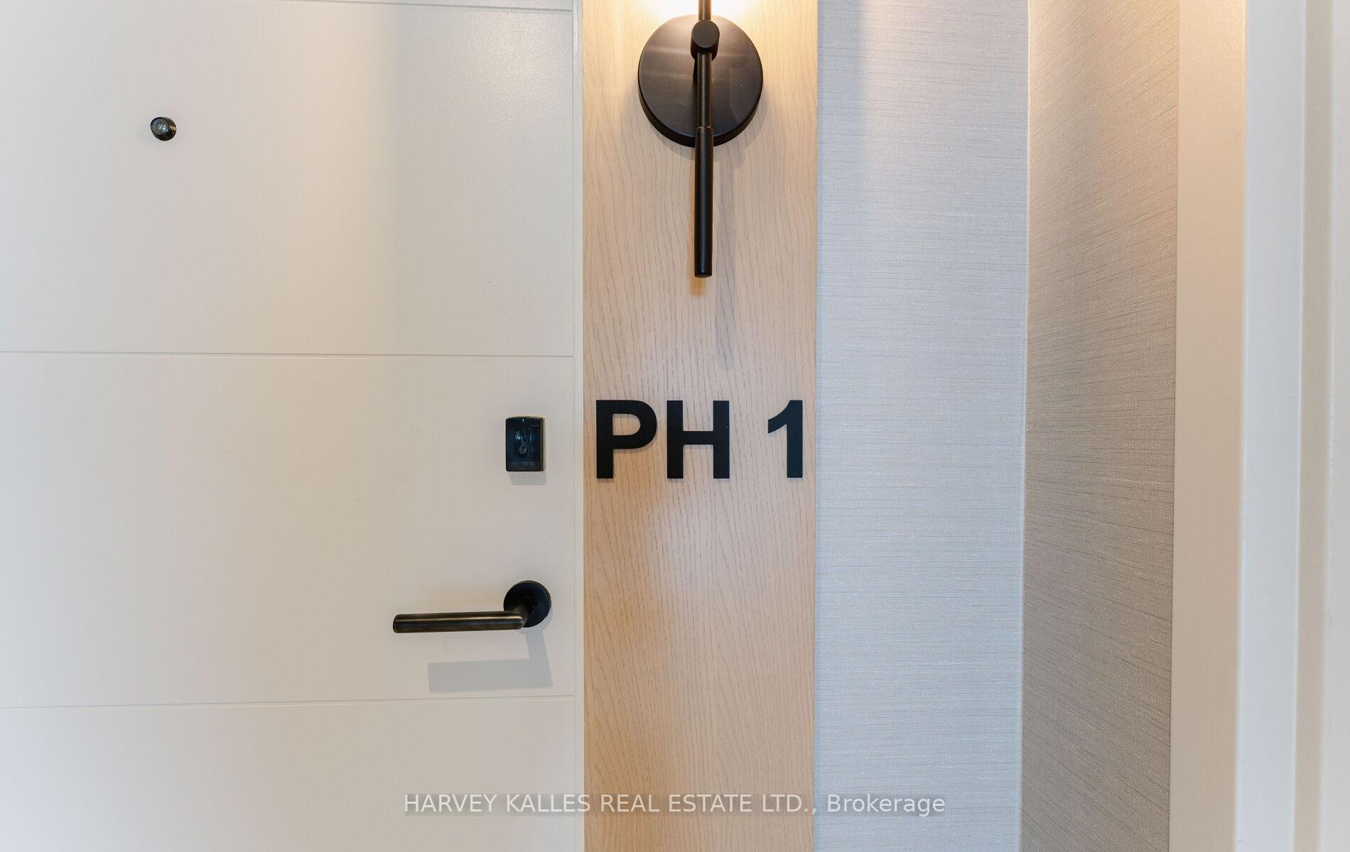 8 Manor Road W PH1