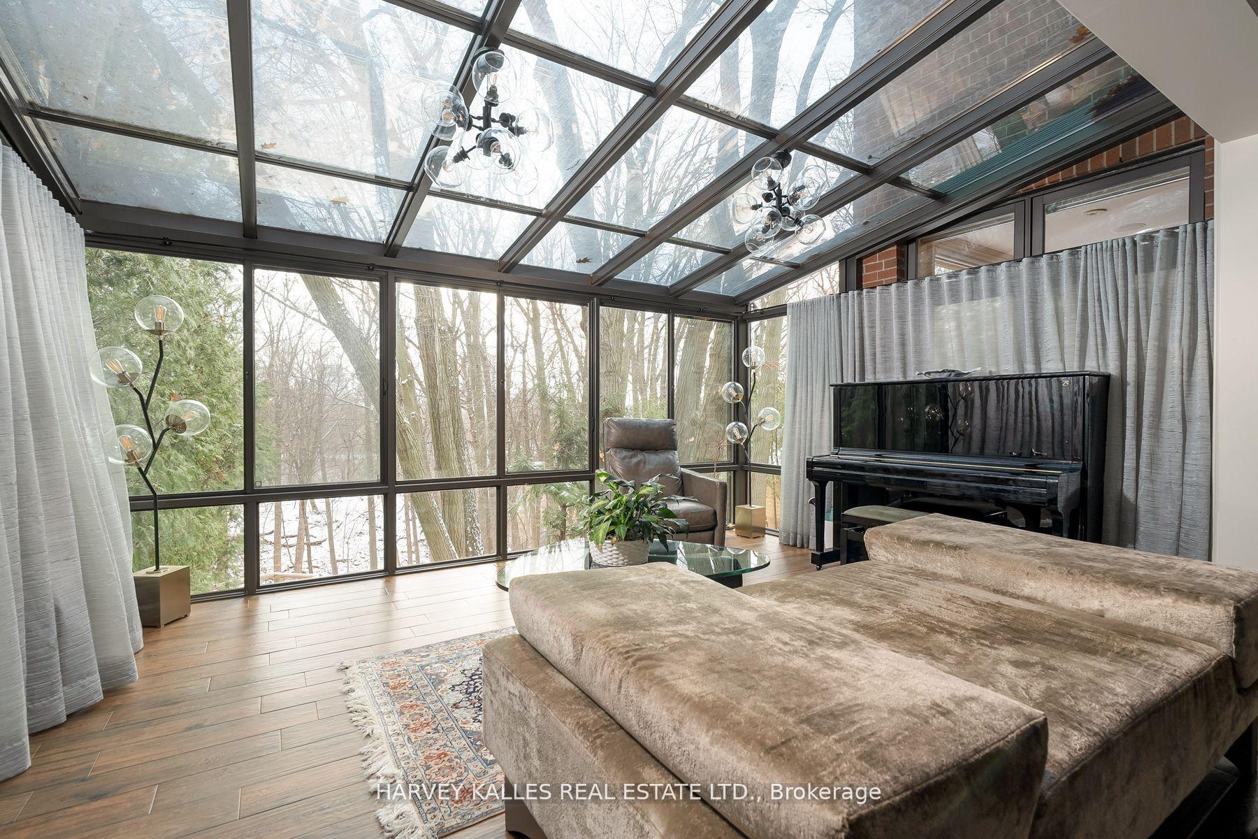 7 Ridgewood Road