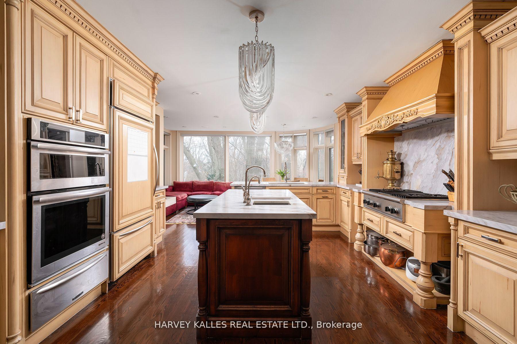 7 Ridgewood Road