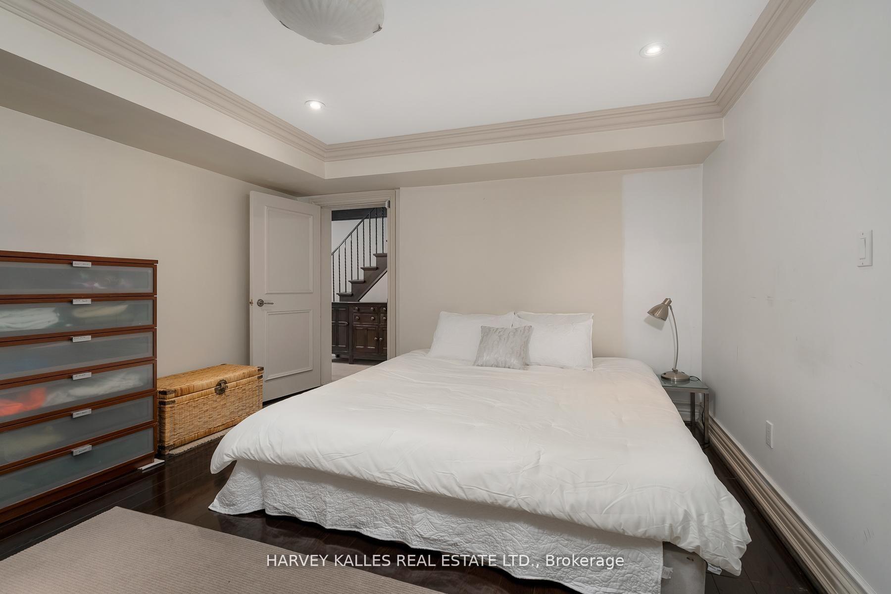 7 Ridgewood Road