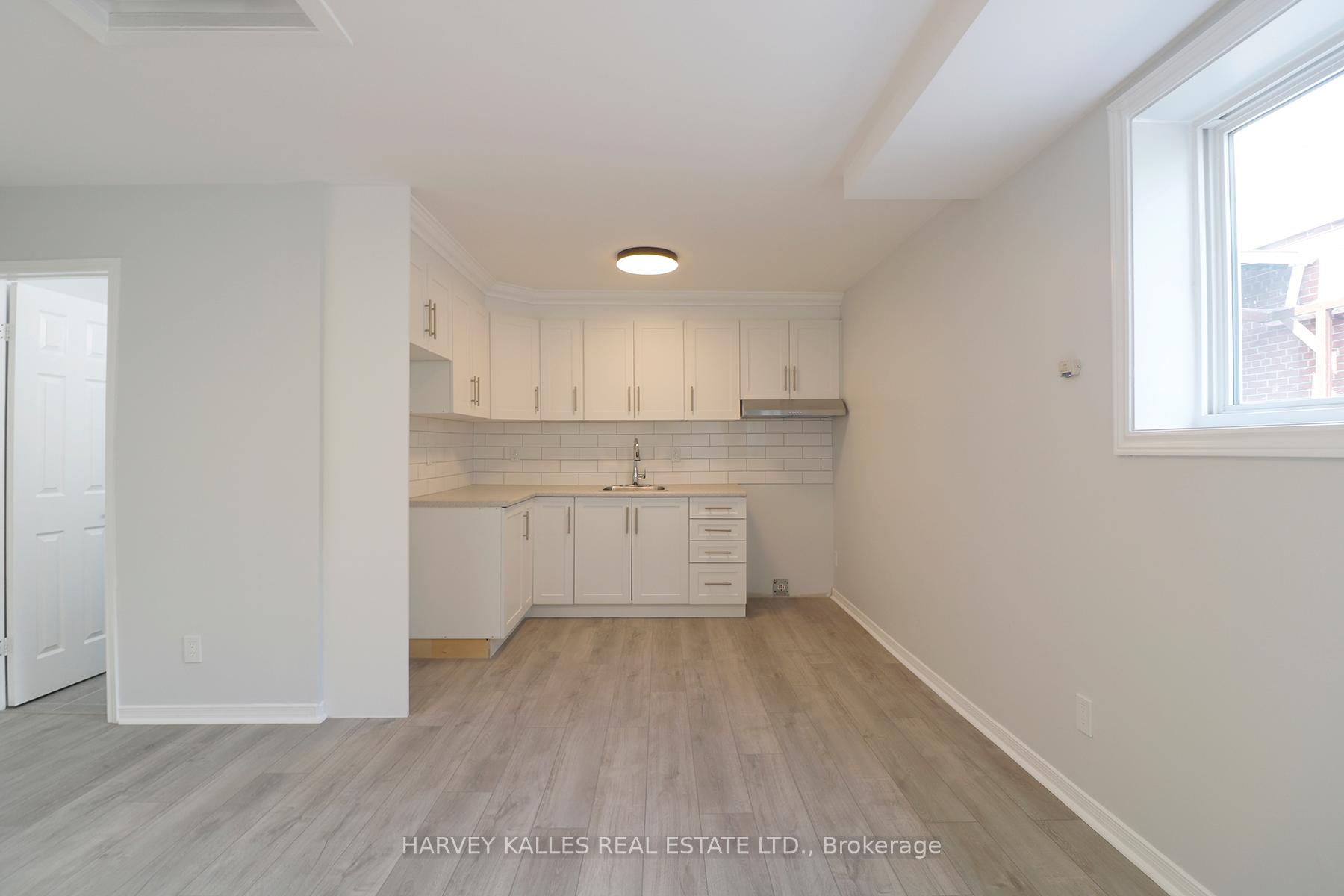 201 Augusta Avenue C