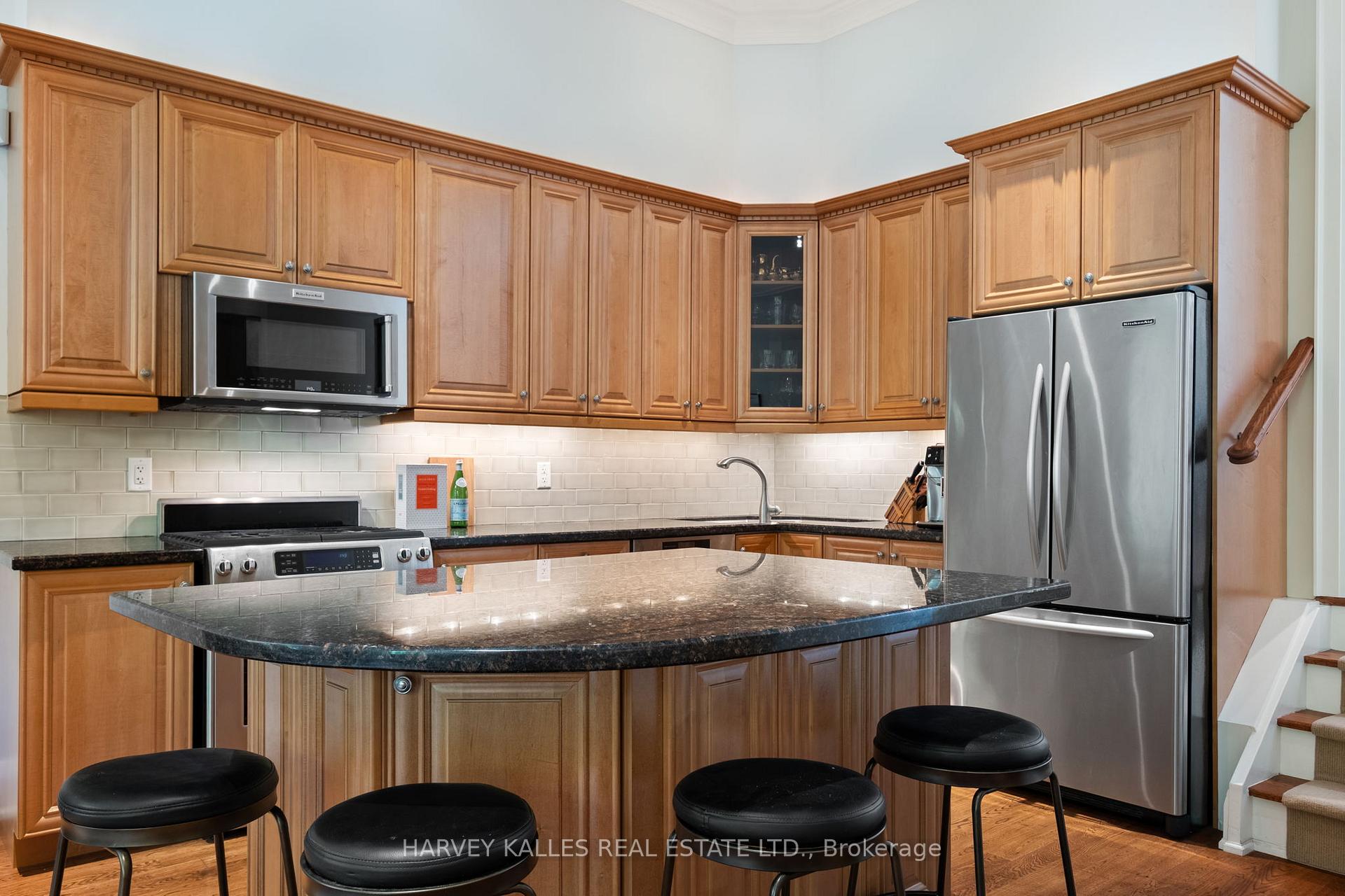 487 Spadina Road