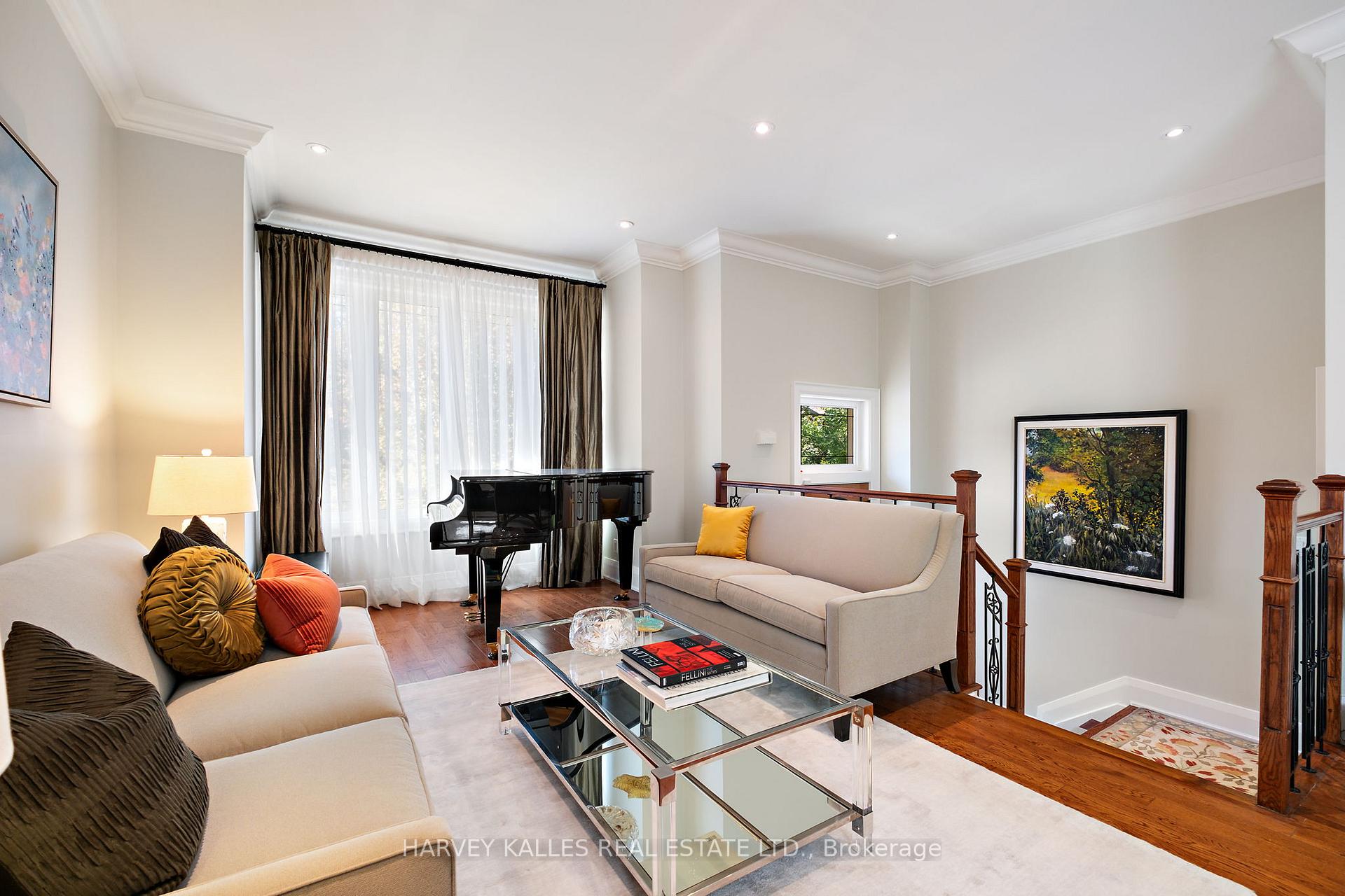 487 Spadina Road