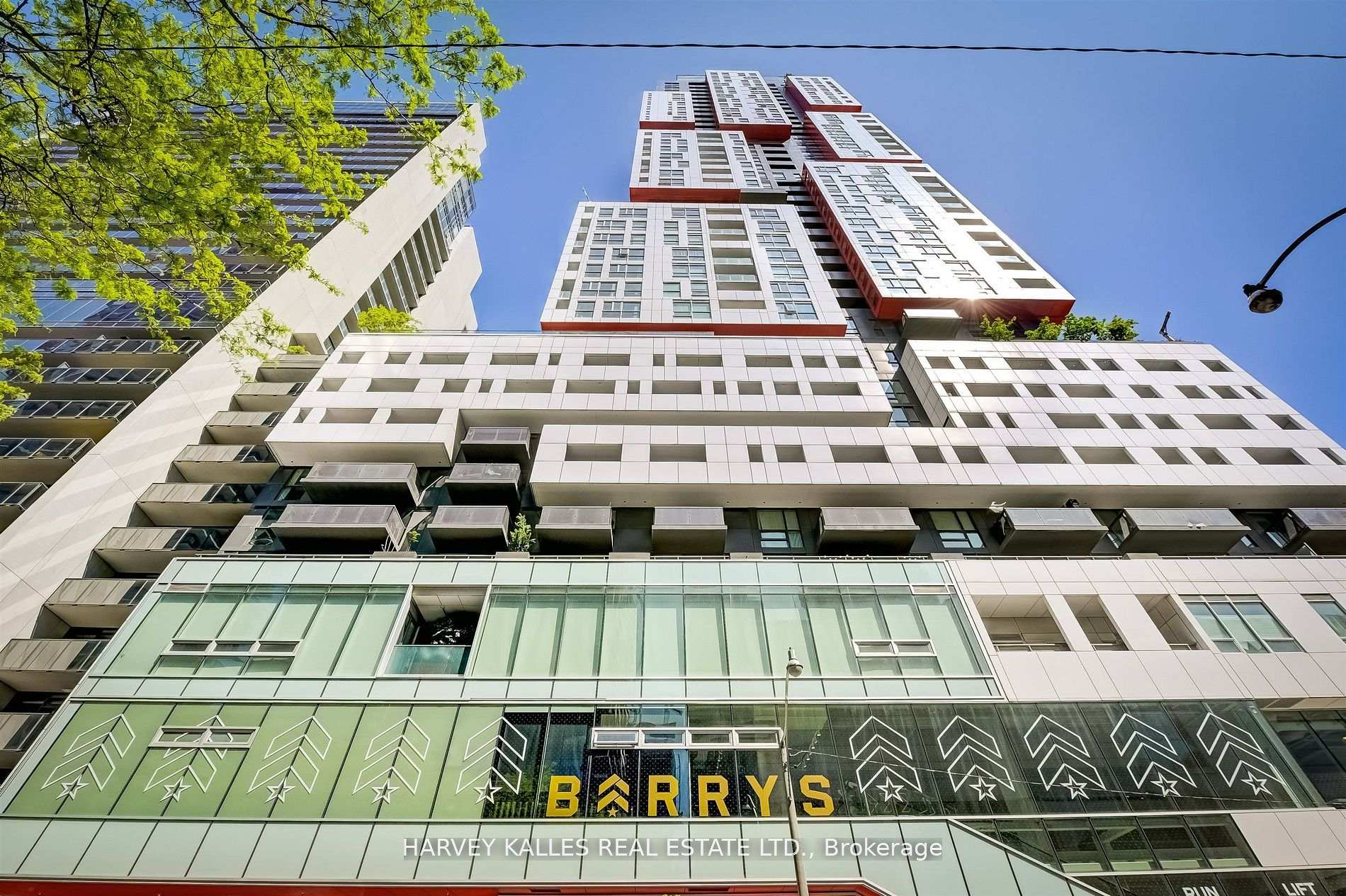 318 Richmond Street W 1508