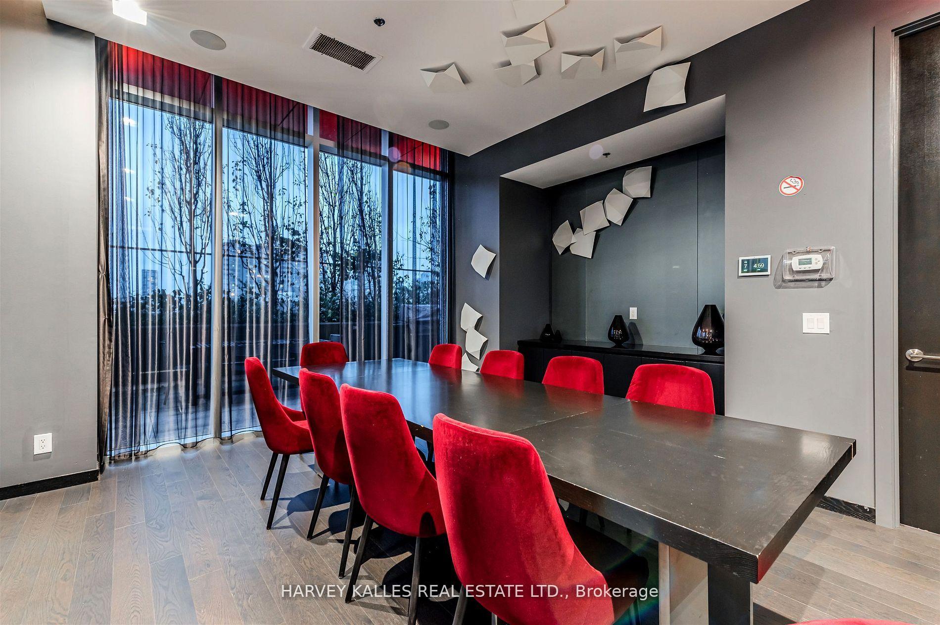 318 Richmond Street W 1508