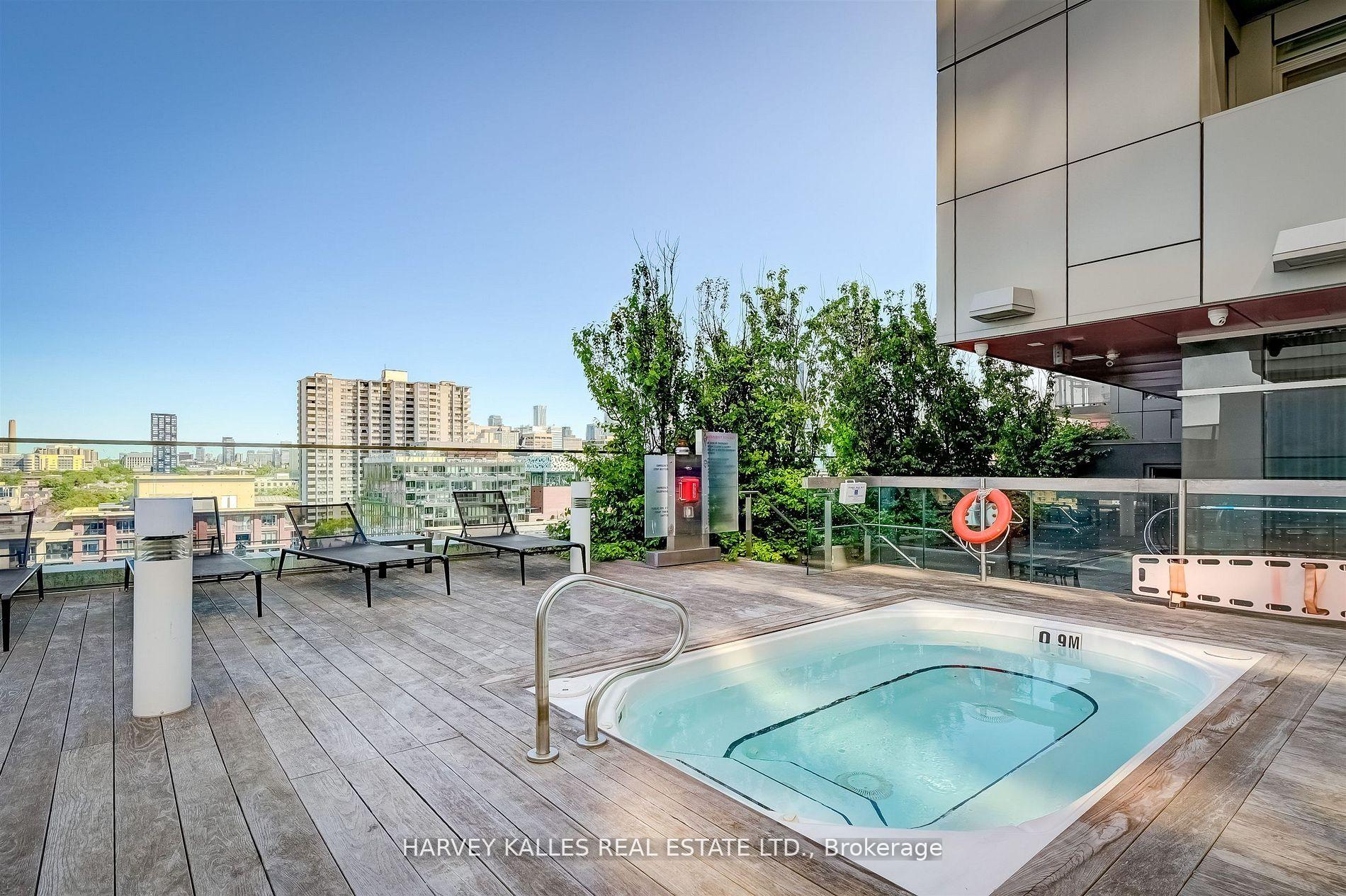 318 Richmond Street W 1508