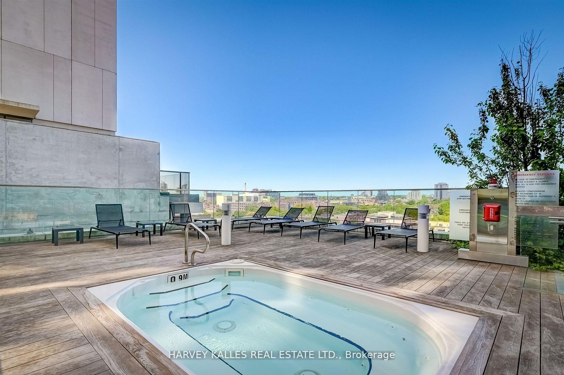 318 Richmond Street W 1508
