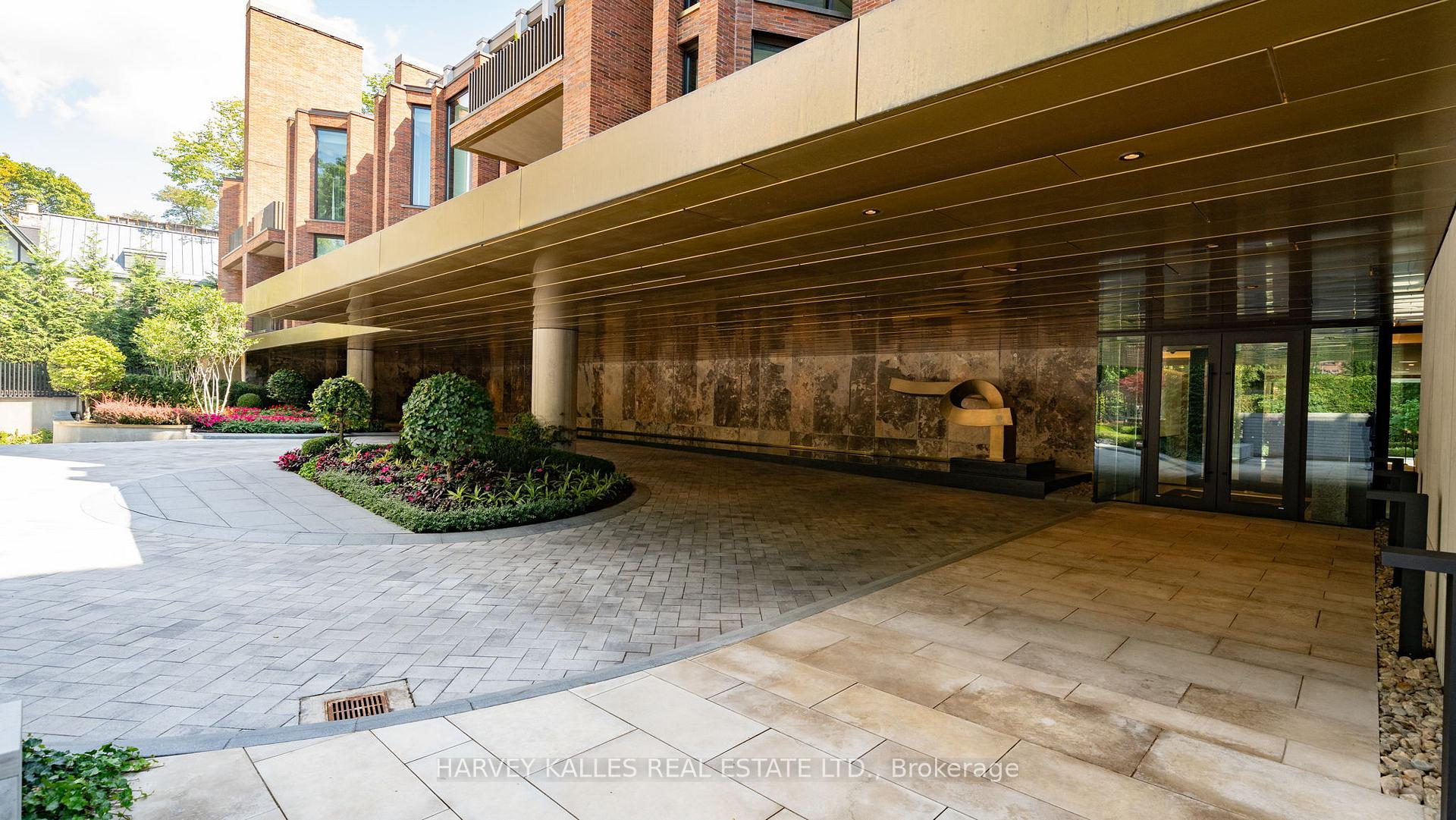 7 Dale Avenue 104