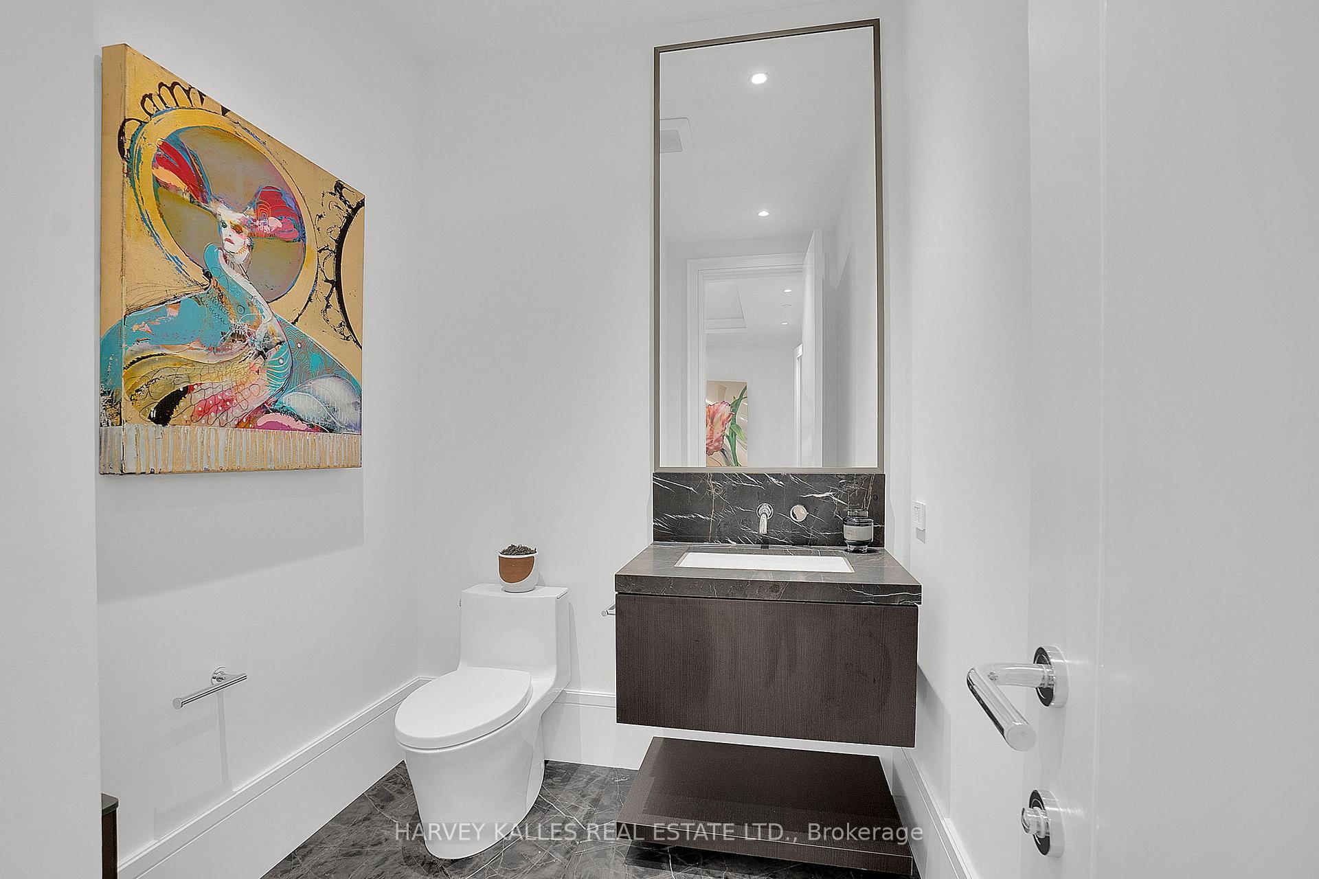 7 Dale Avenue 104