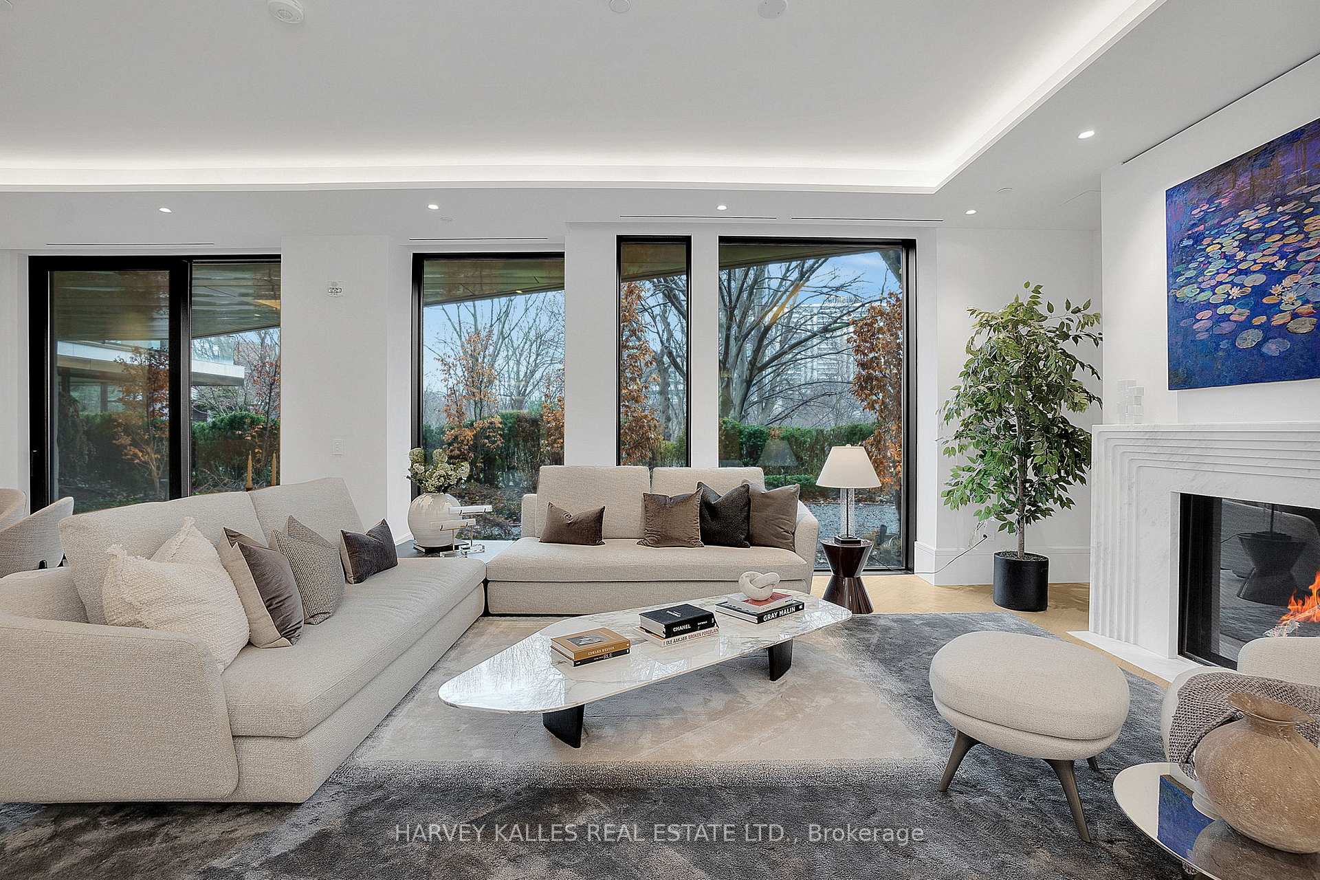 7 Dale Avenue 104