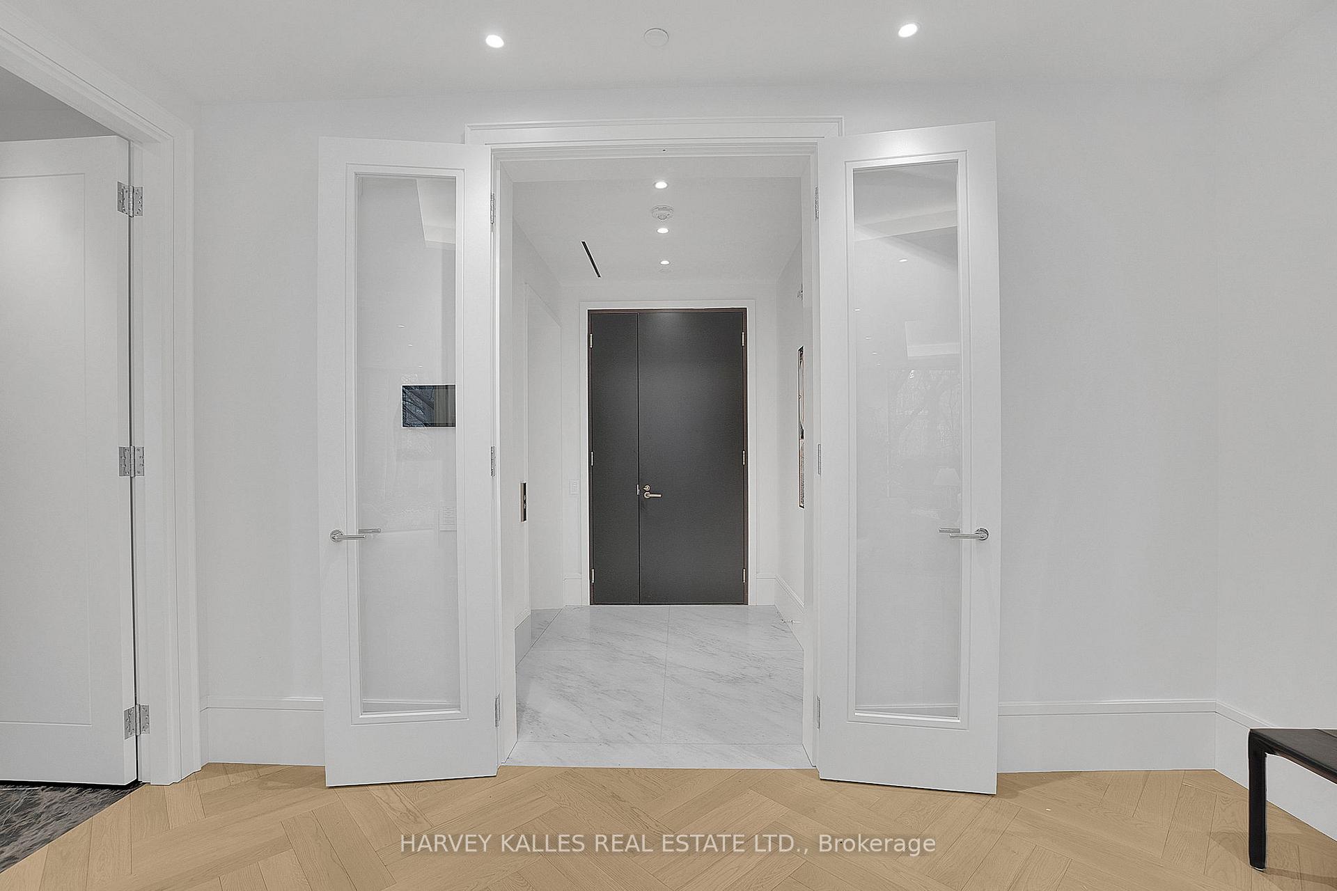 7 Dale Avenue 104