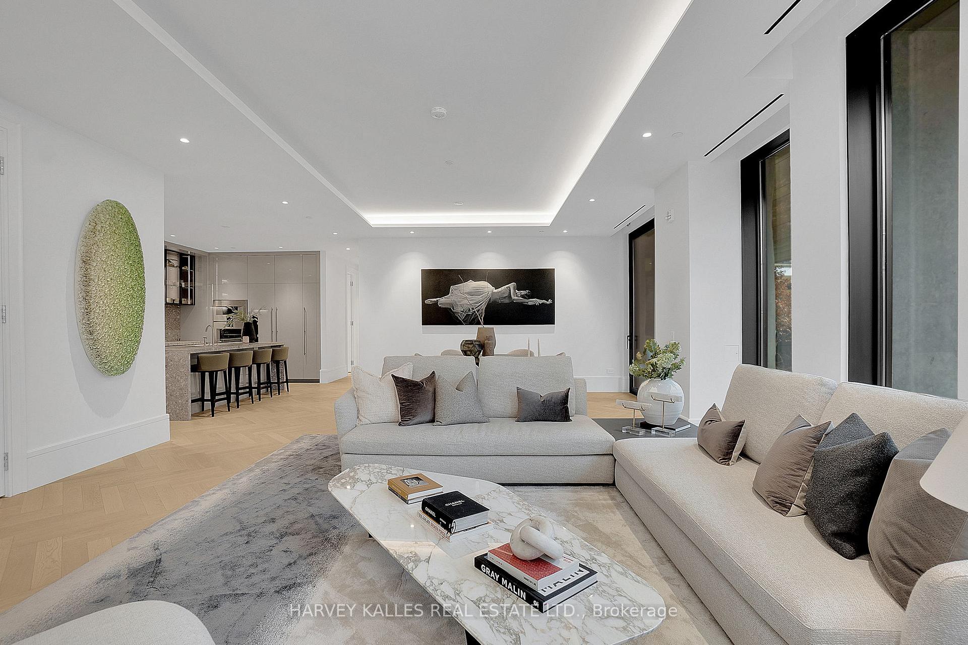 7 Dale Avenue 104