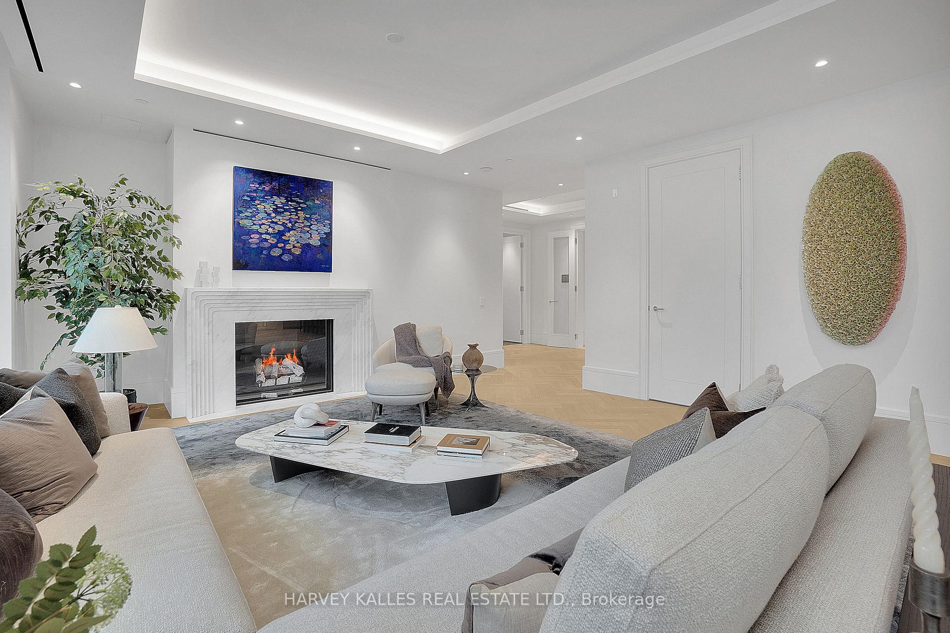 7 Dale Avenue 104