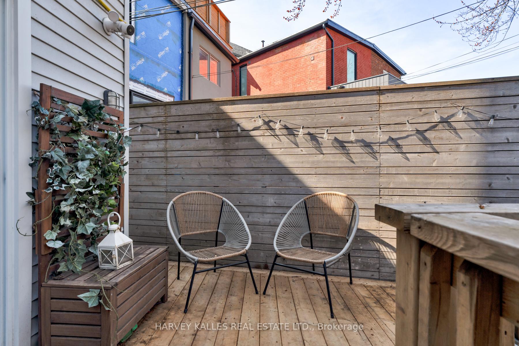 281 Lisgar Street