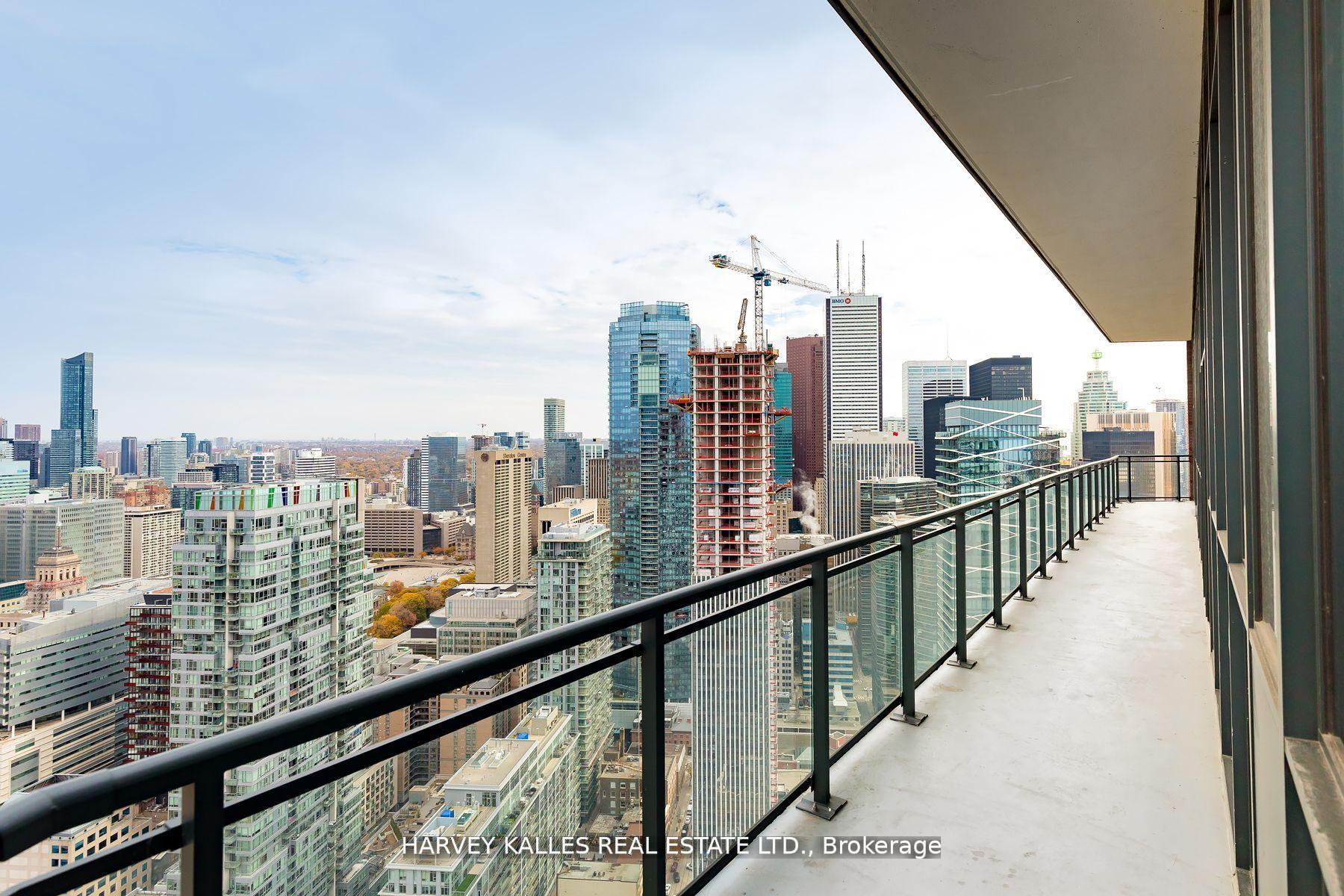 99 John Street 4802