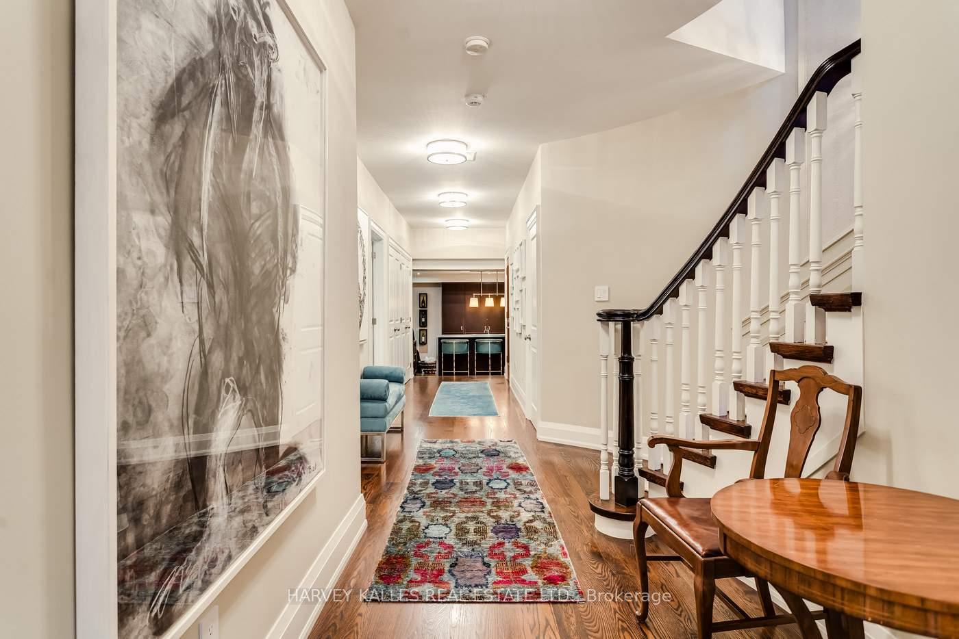 92 South Drive