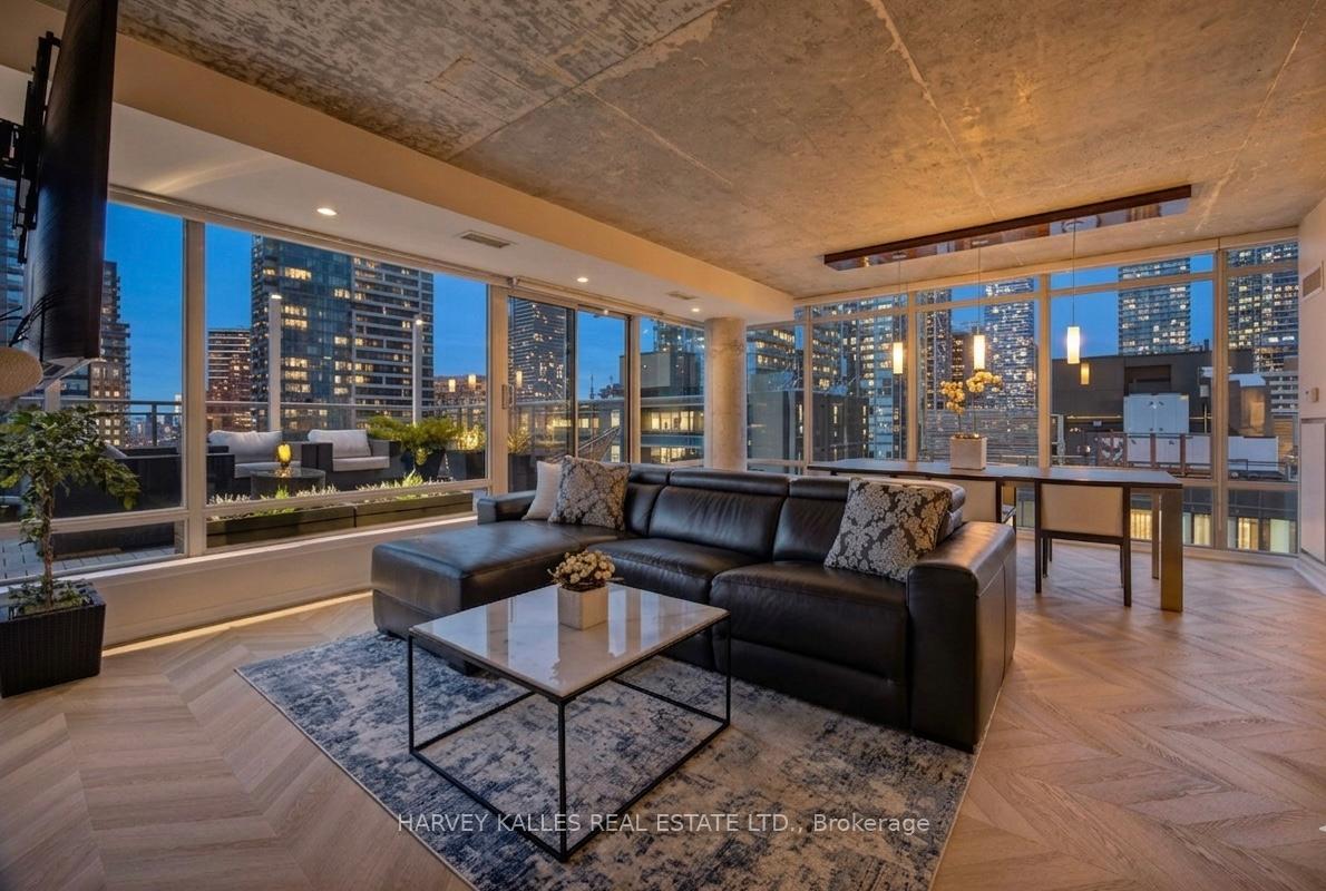 22 Wellesley Street E PH2