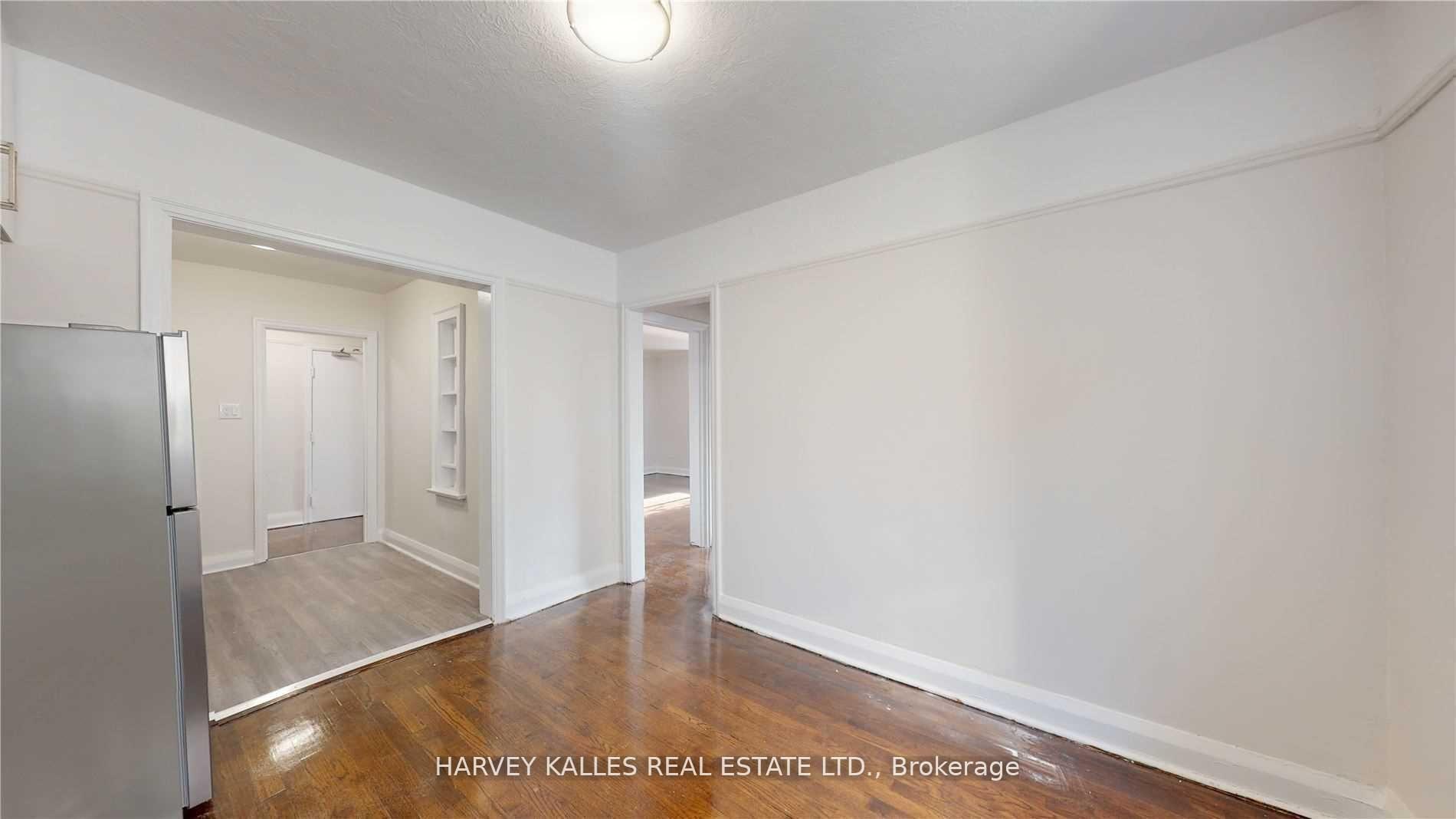 320 Lonsdale Road 3