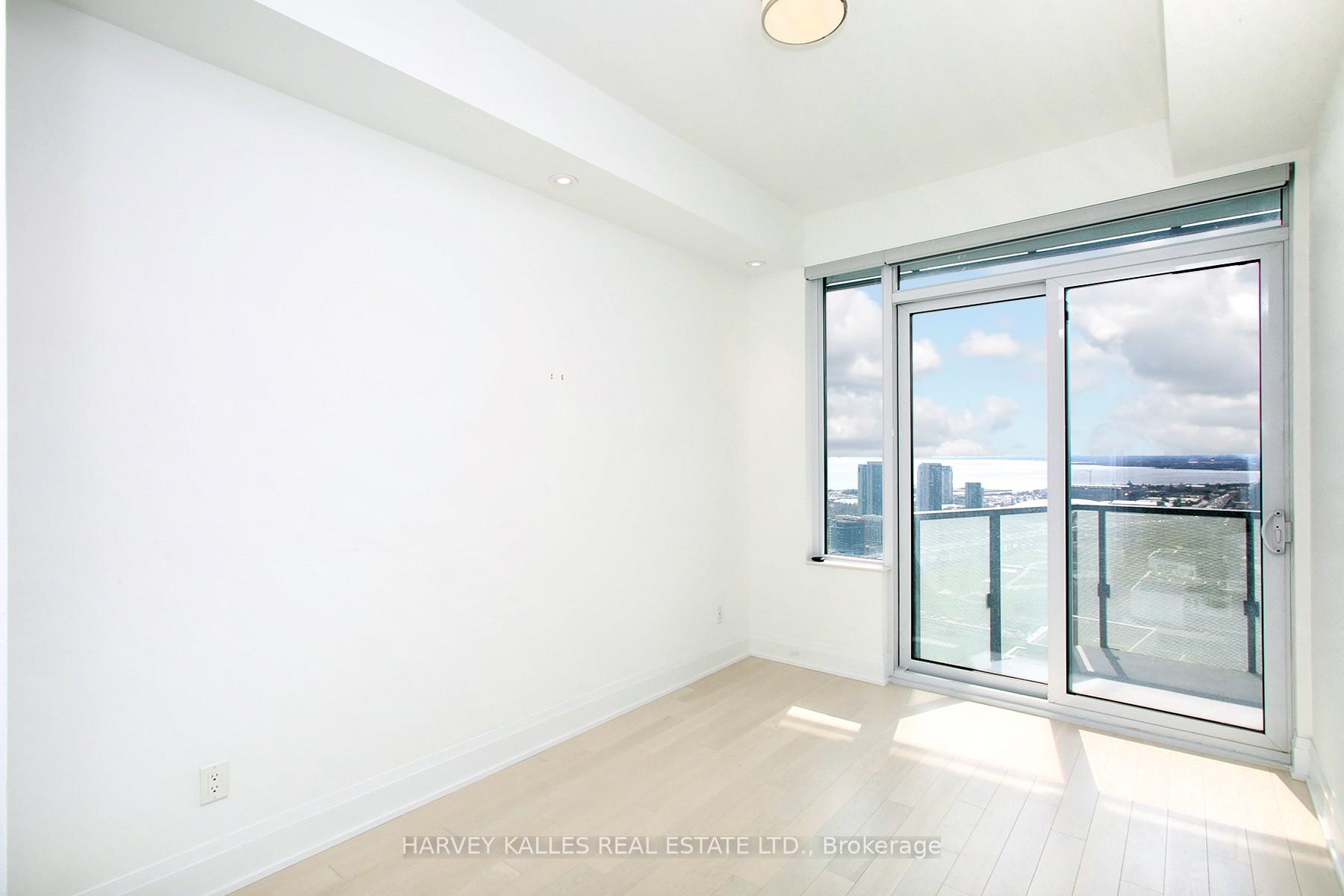 470 Front Street 3405