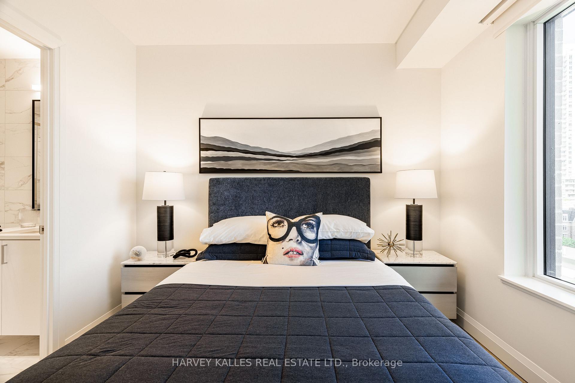 71 Redpath Avenue 1302