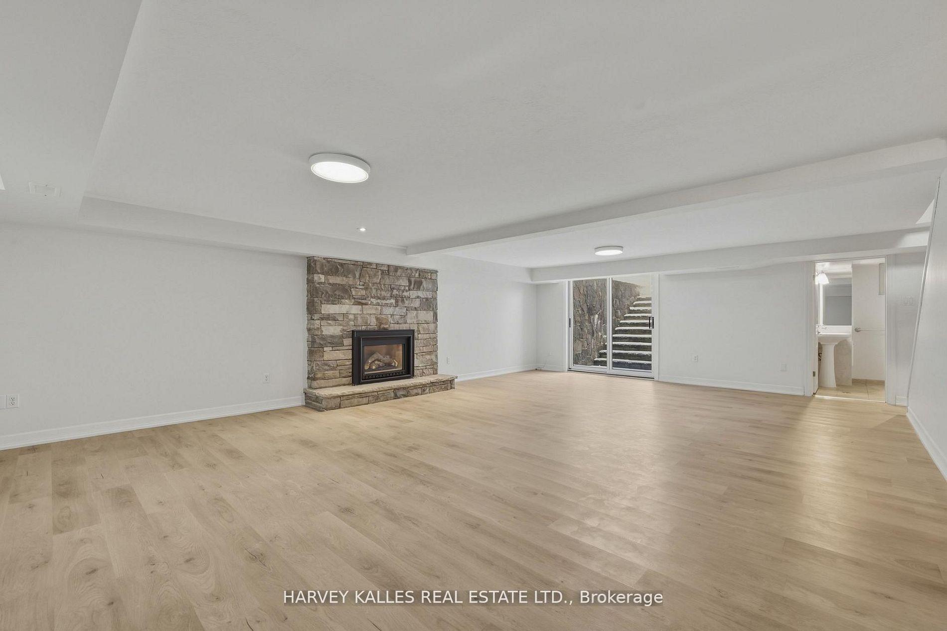 530 Blythwood Road