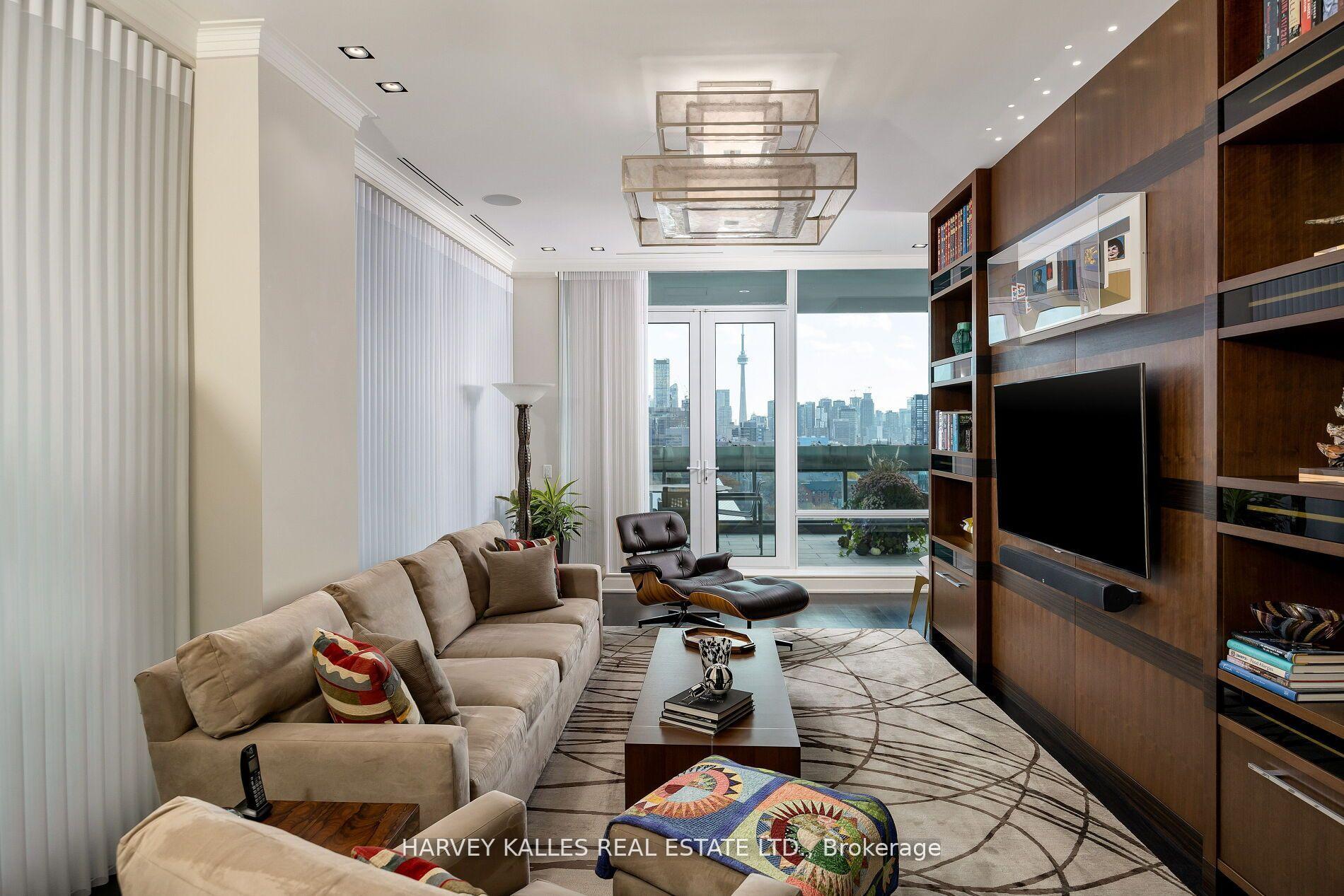 206 Bloor Street W 1501